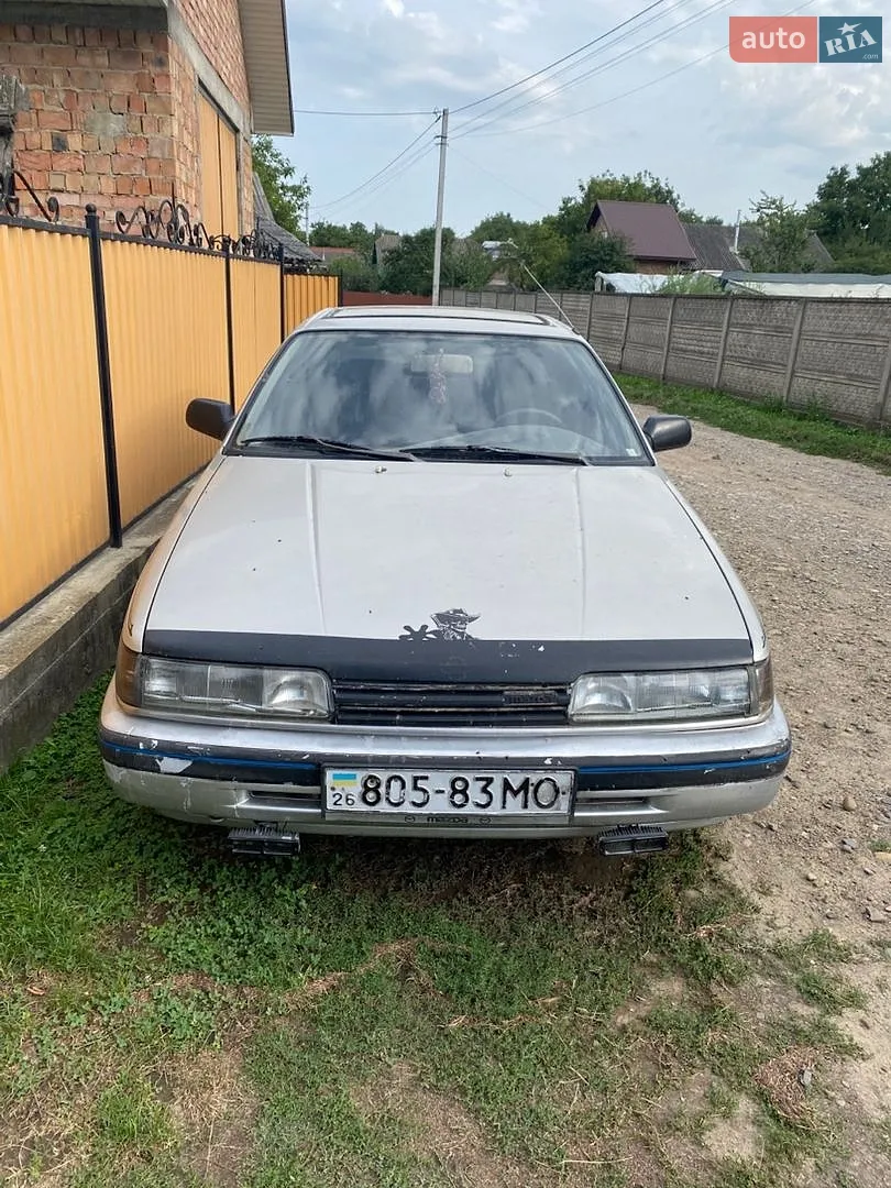 Mazda 626, 1989