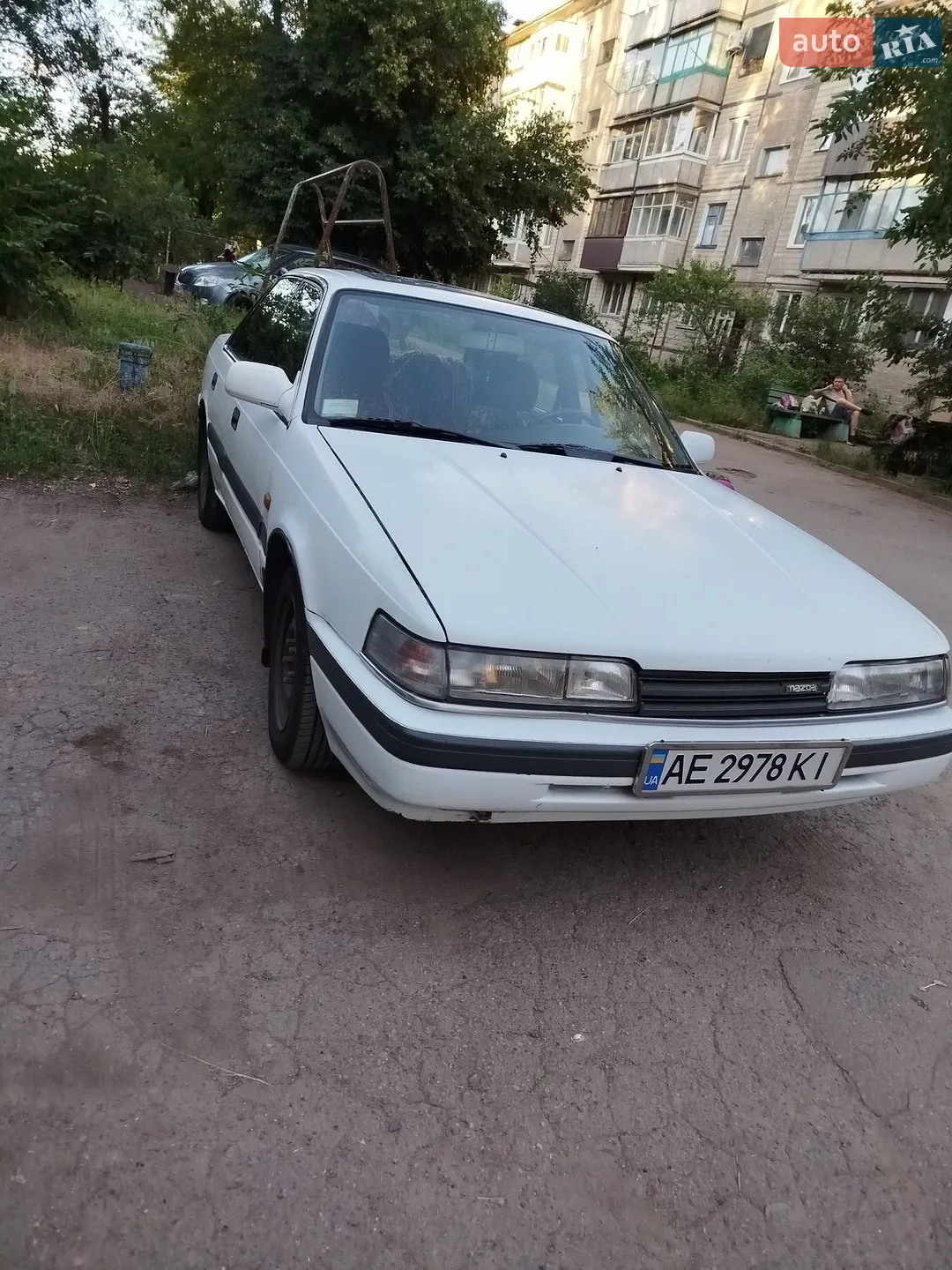 Mazda 626, 1988