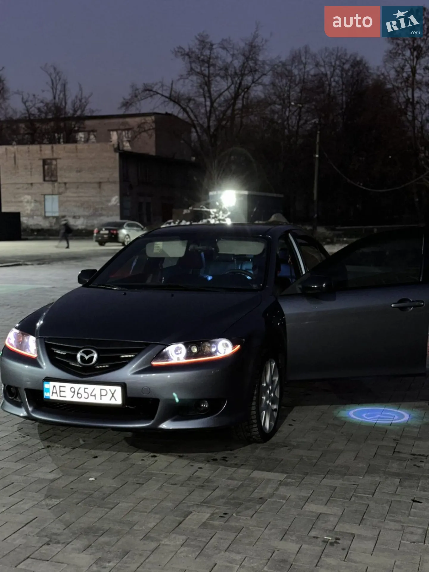 Mazda 6, 2003
