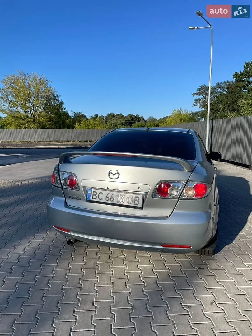 Mazda 6, 2004