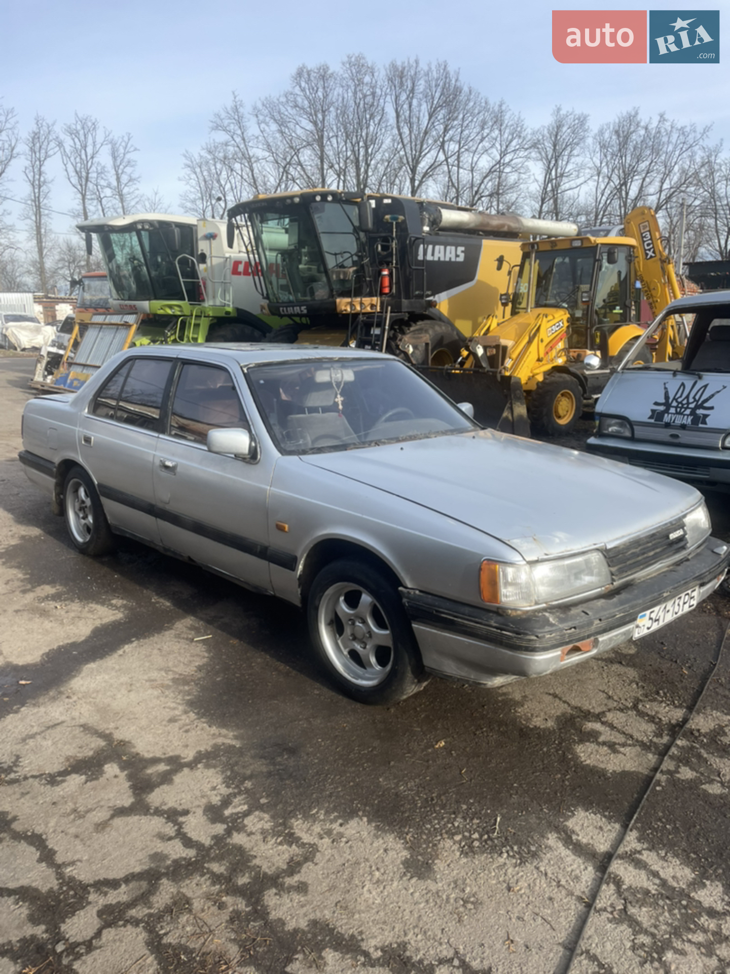 Mazda 929, 1988