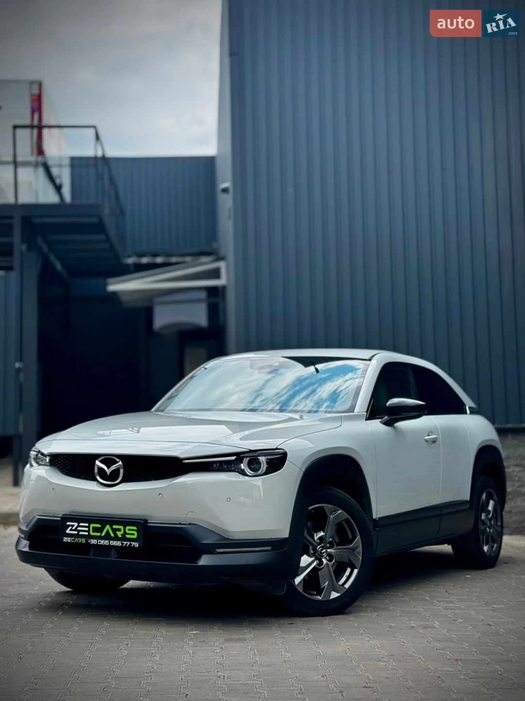 Mazda MX-30, 2020
