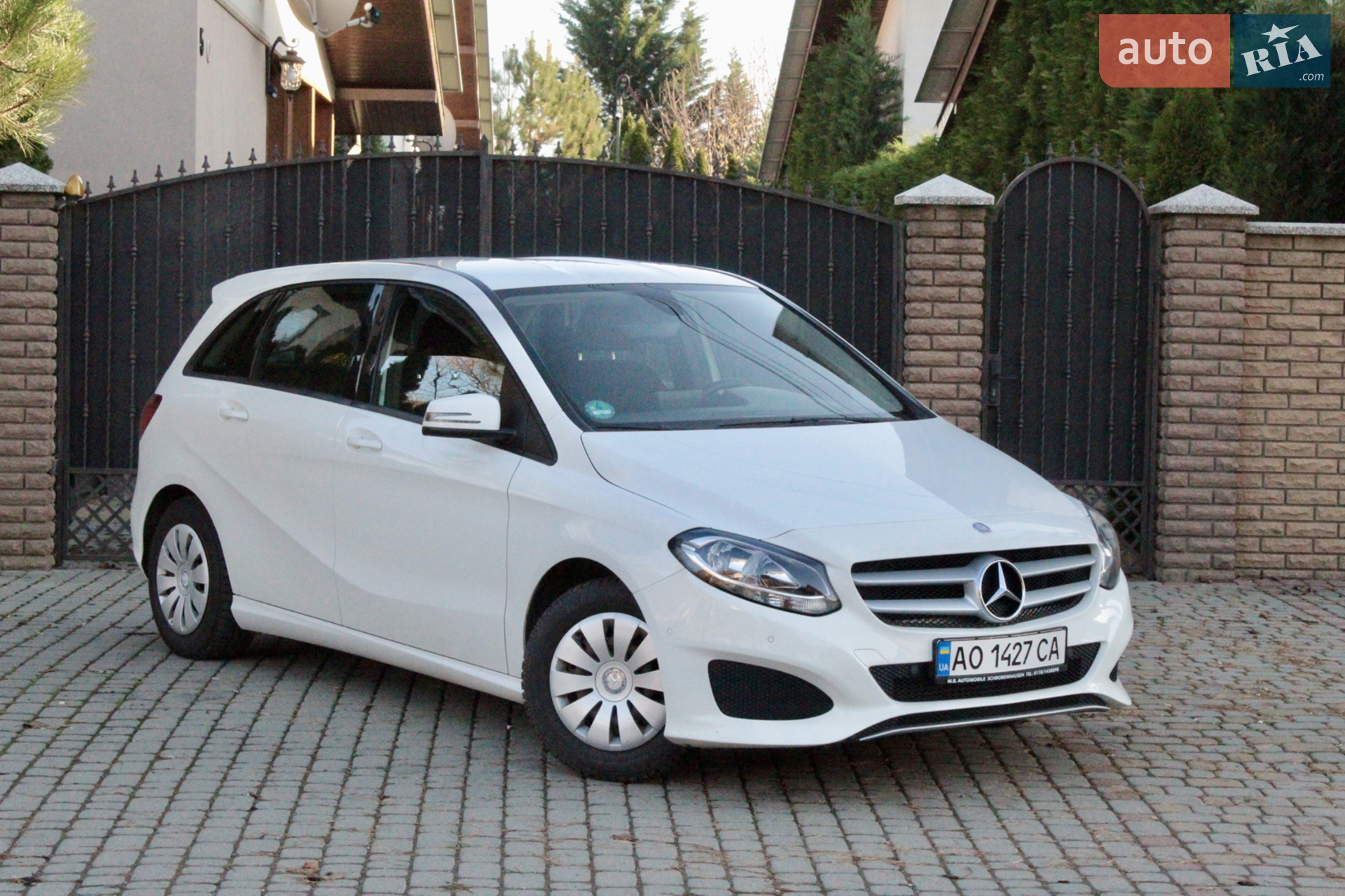 Mercedes-Benz B-Class, 2016