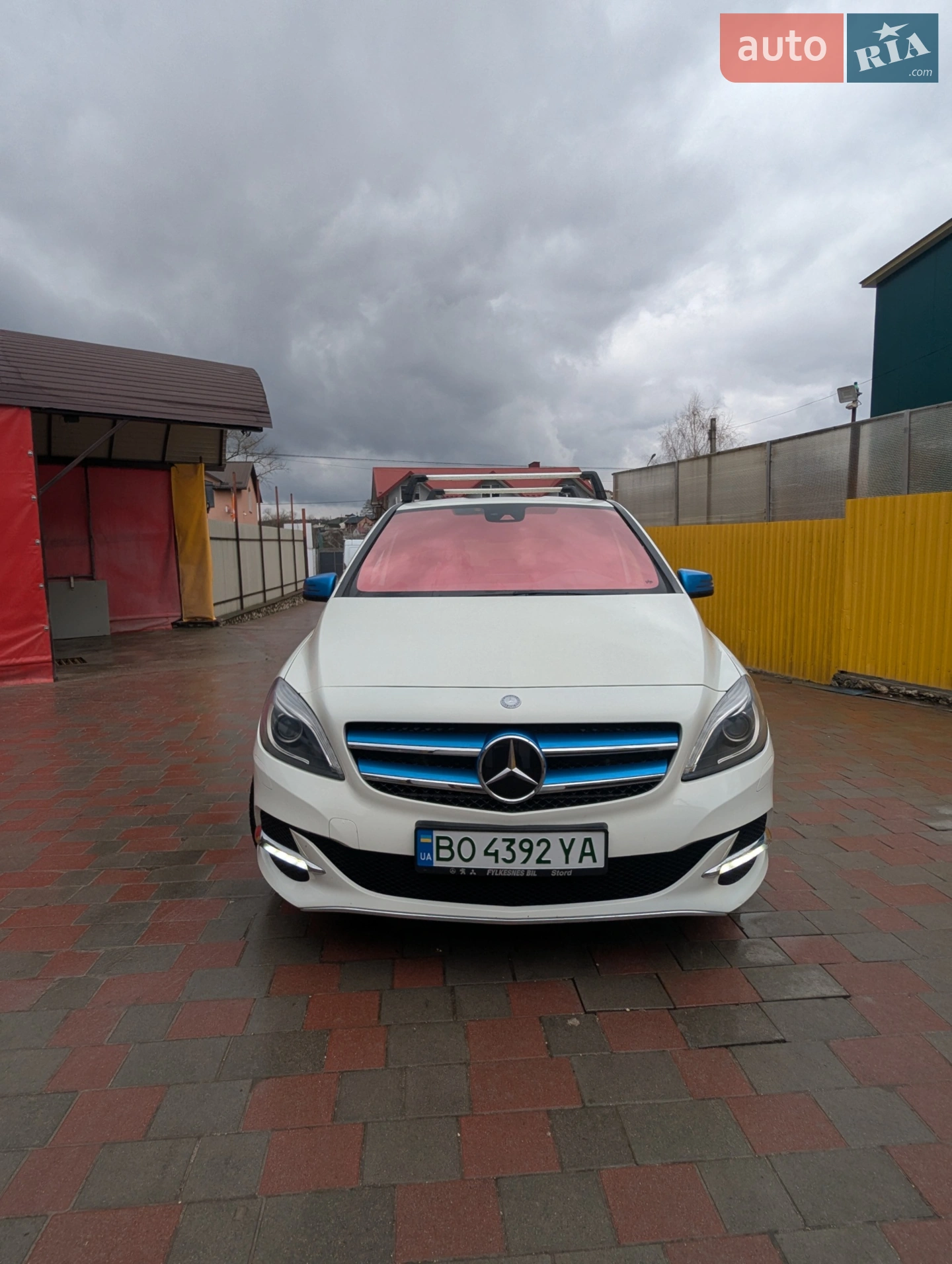 Mercedes-Benz B-Class, 2015