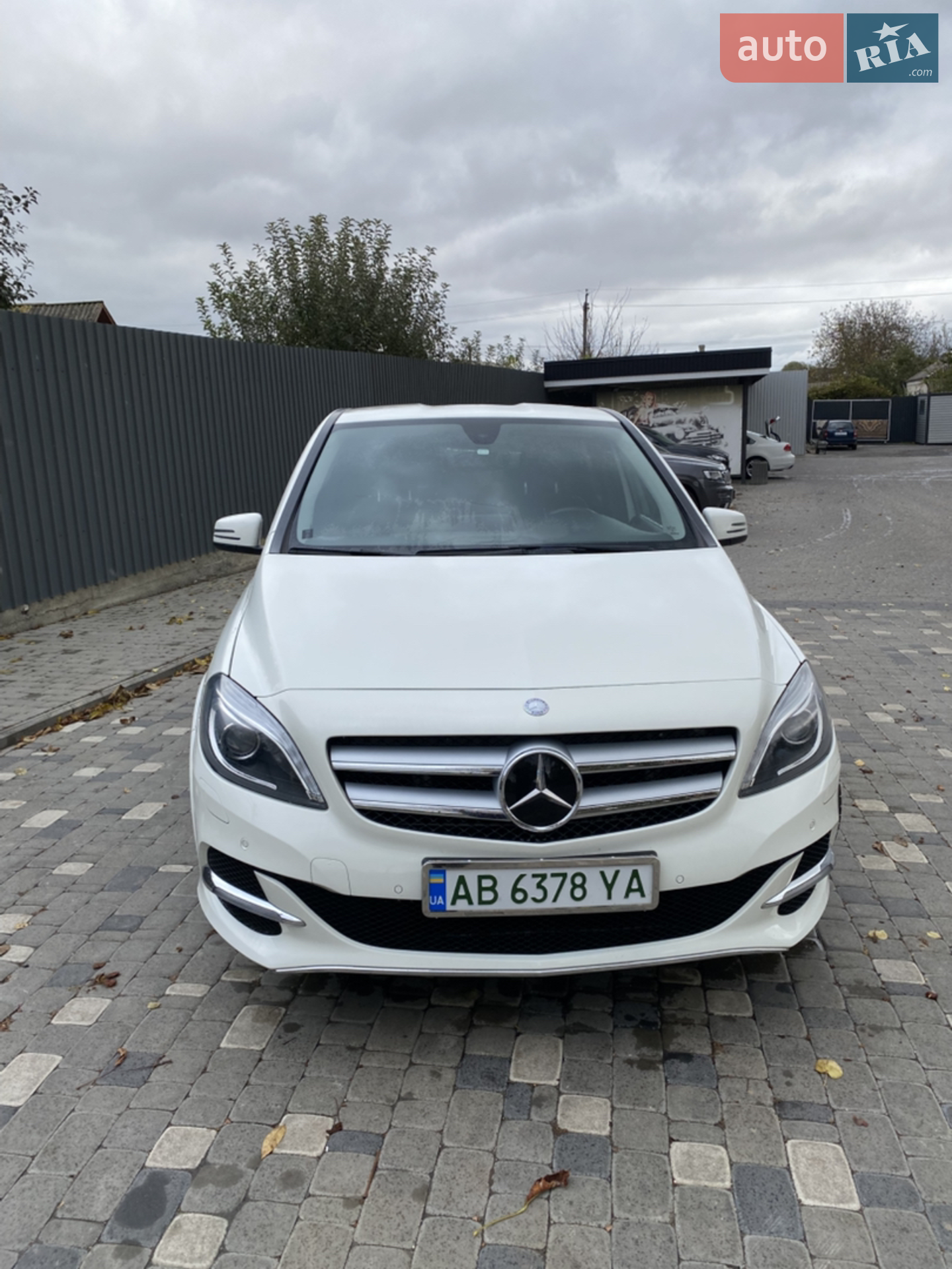 Mercedes-Benz B-Class, 2016
