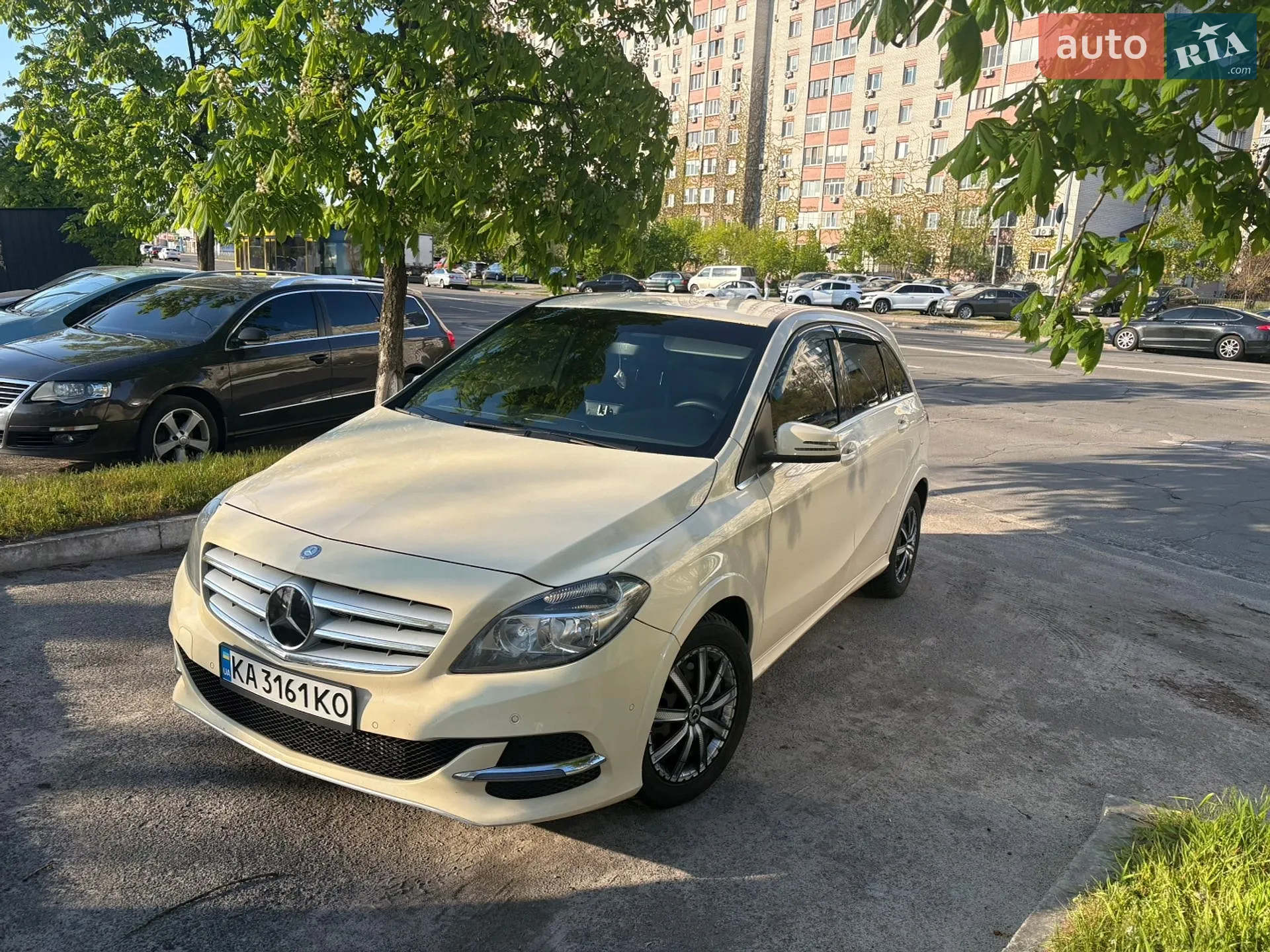 Mercedes-Benz B-Class, 2014
