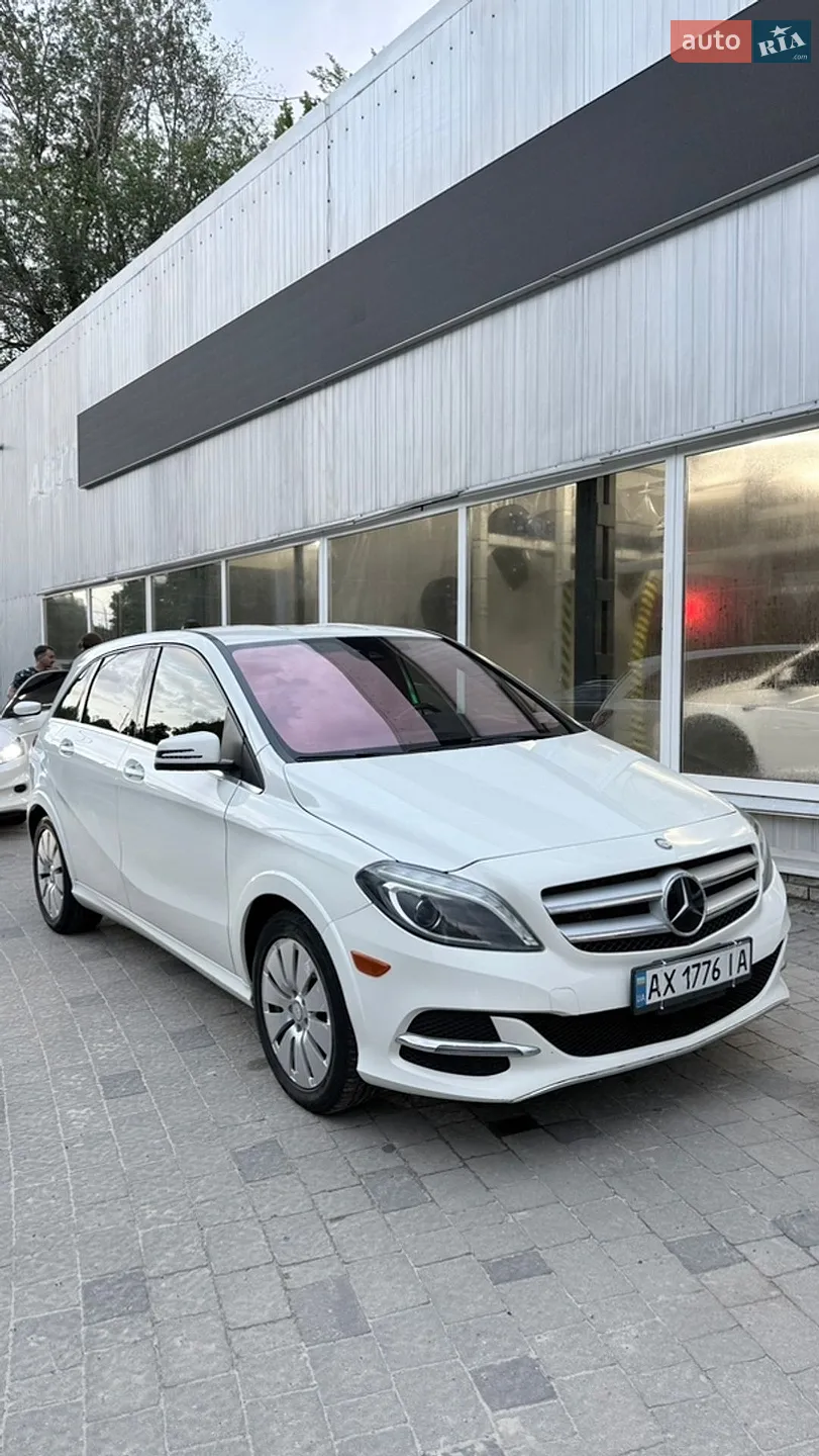 Mercedes-Benz B-Class, 2016