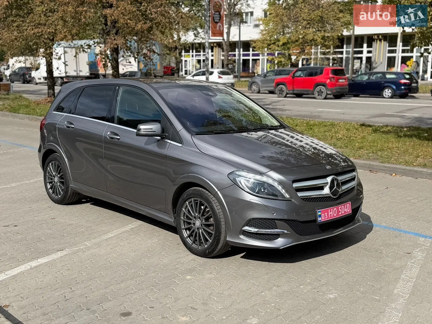 Mercedes-Benz B-Class, 2015