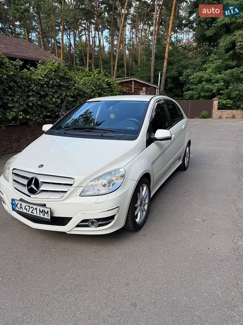 Mercedes-Benz B-Class, 2010