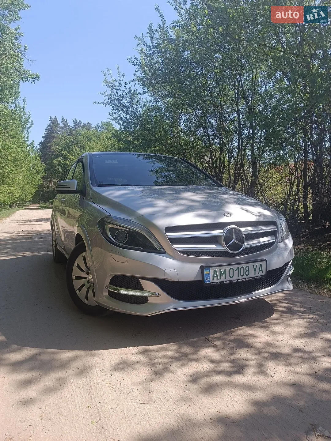 Mercedes-Benz B-Class 2015 — 1
