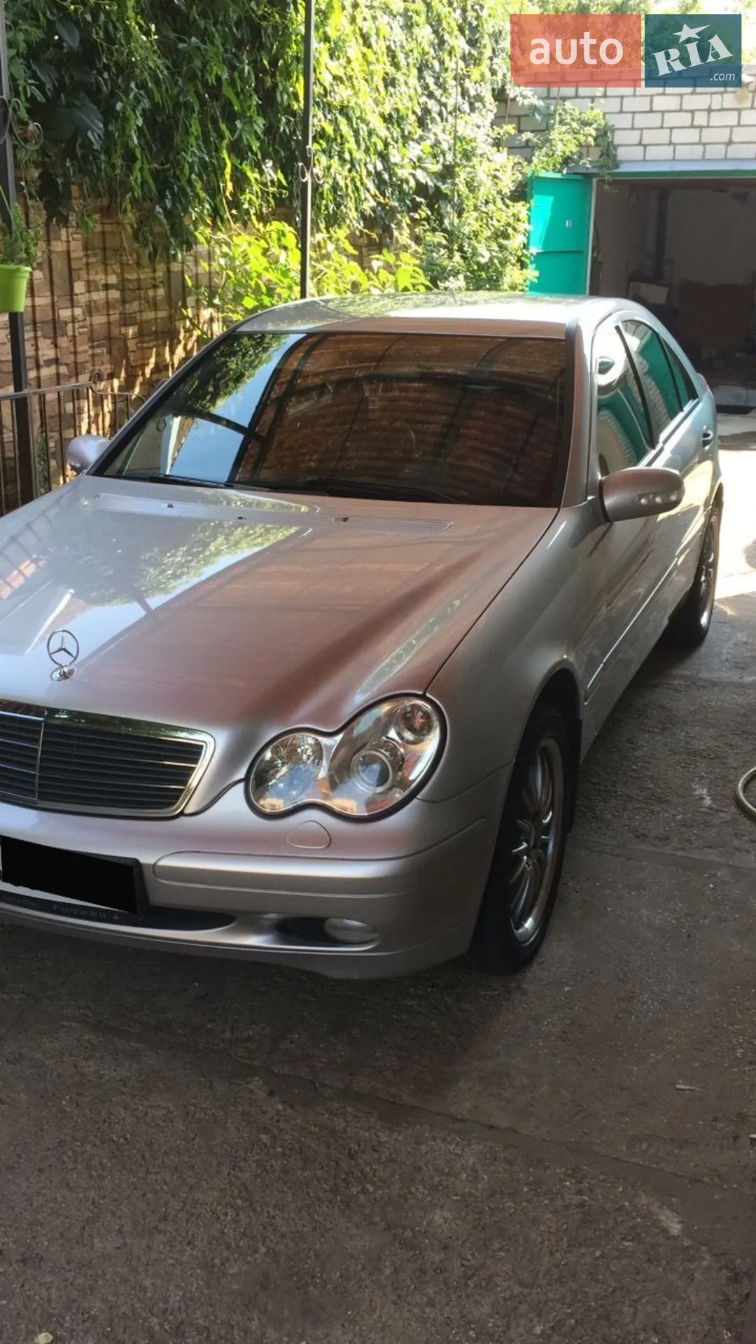 Mercedes-Benz C-Class, 2004