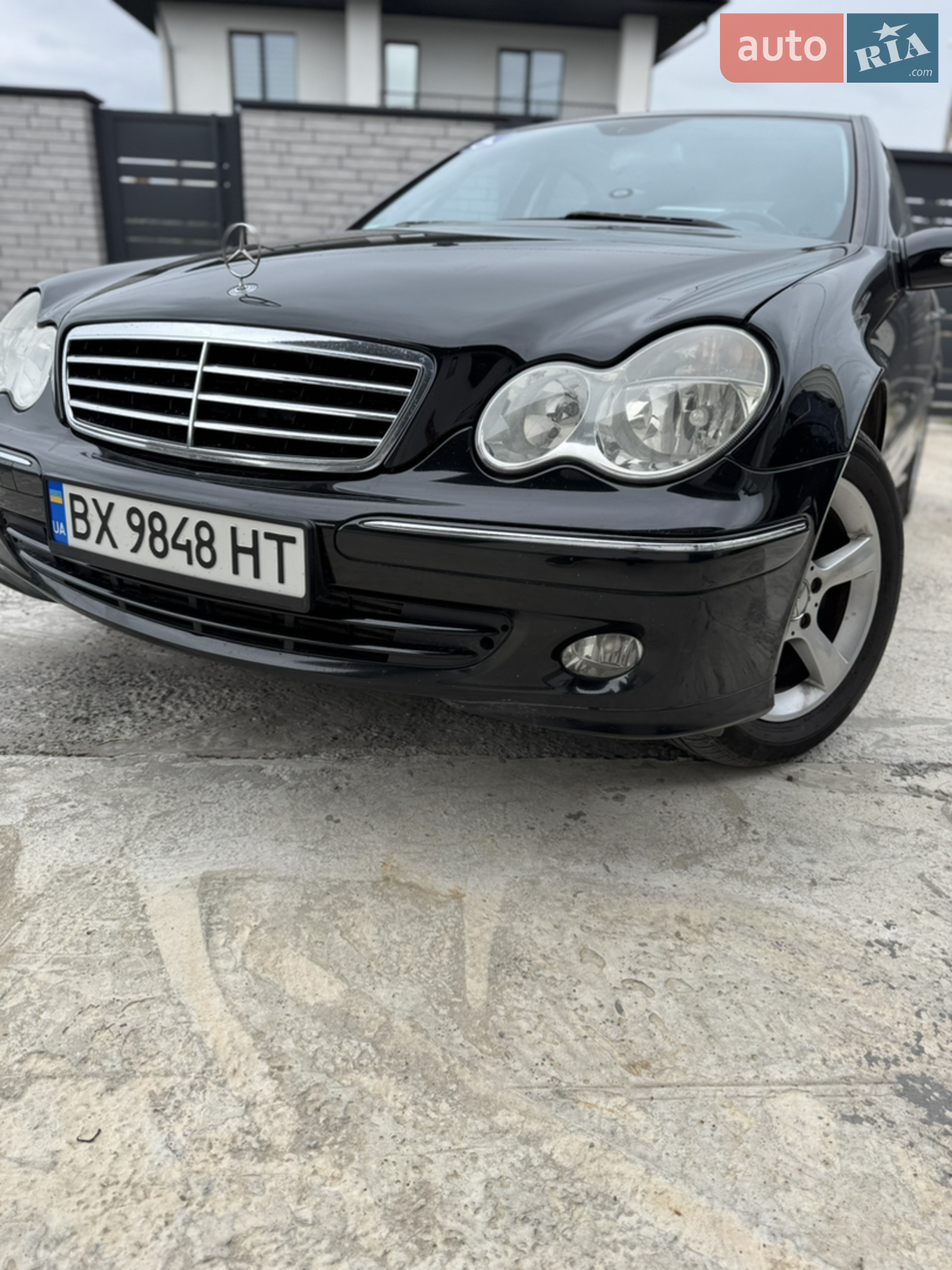 Mercedes-Benz C-Class, 2004