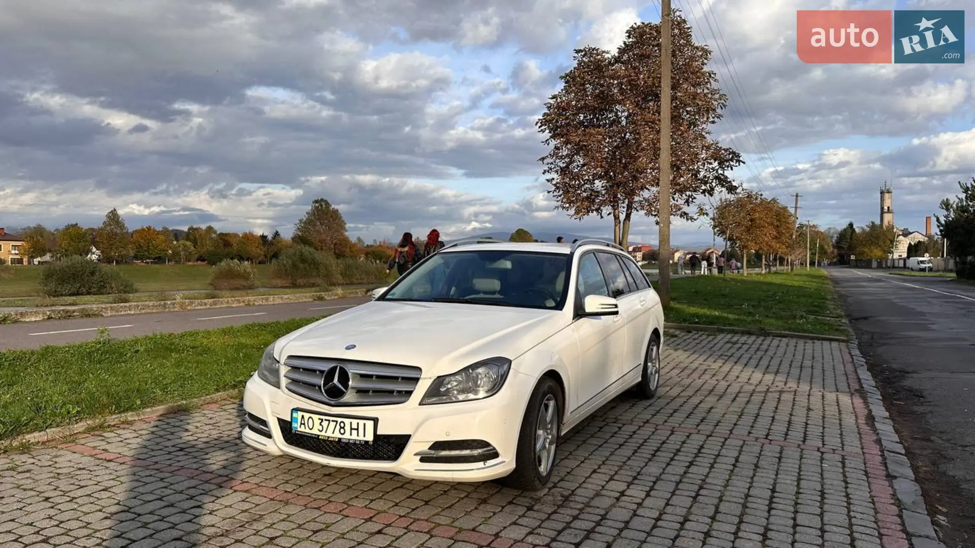 Mercedes-Benz C-Class, 2012