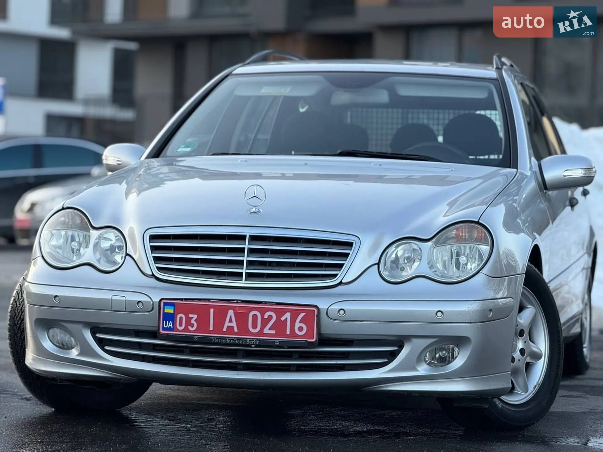 Mercedes-Benz C-Class, 2005