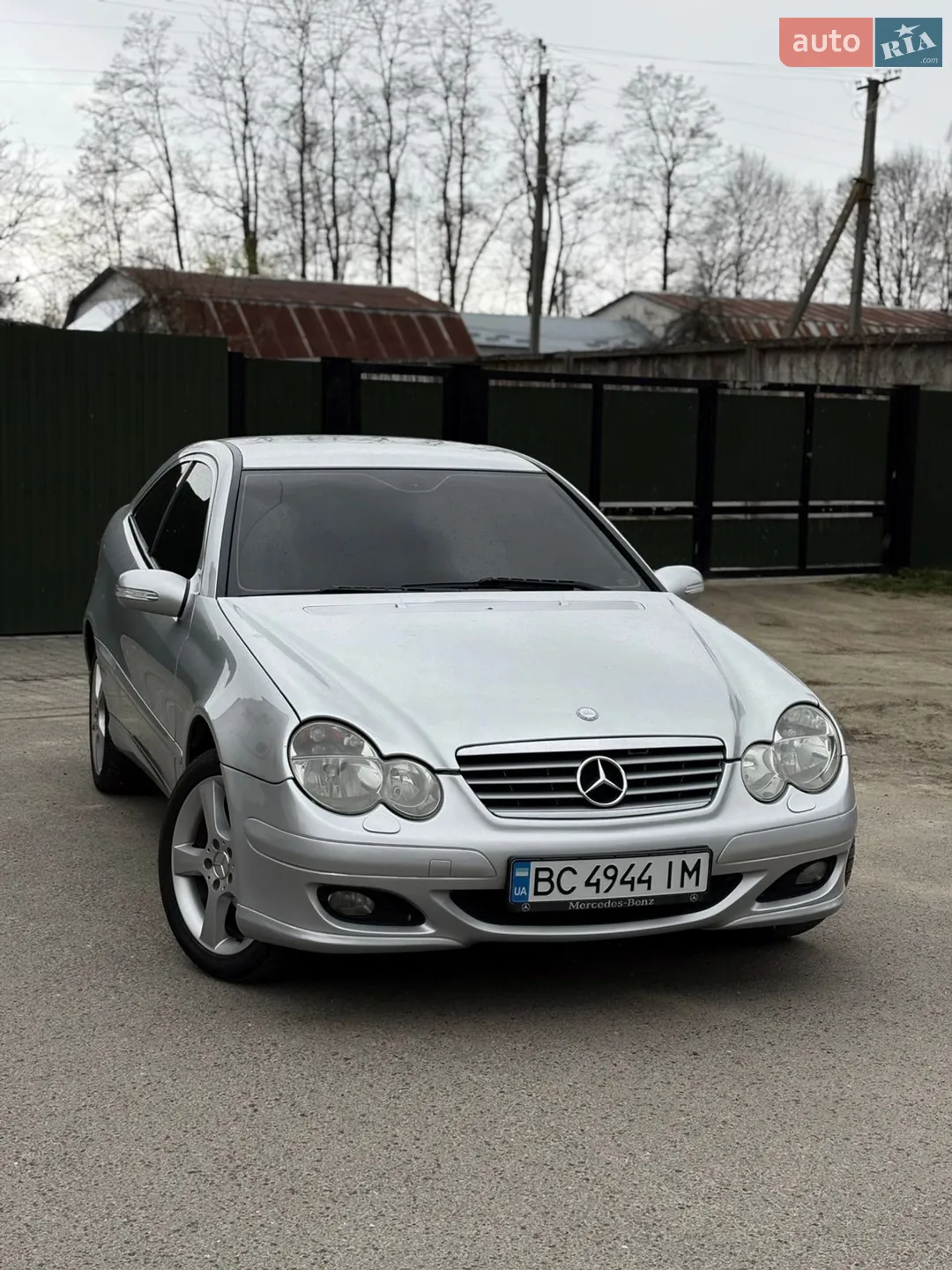 Mercedes-Benz C-Class, 2005