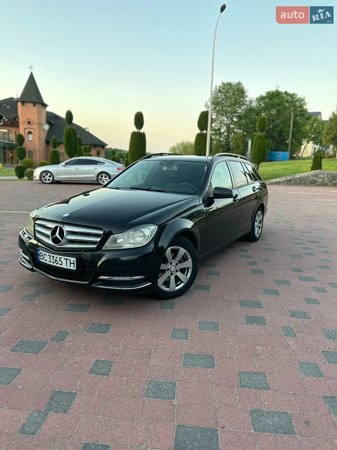 Mercedes-Benz C-Class, 2012