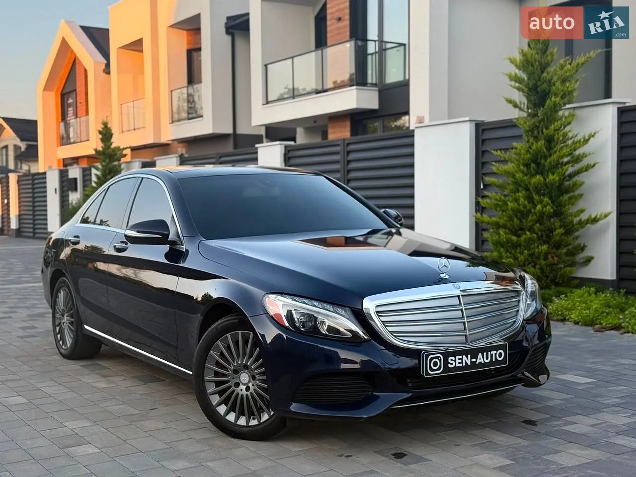 Mercedes-Benz C-Class, 2015
