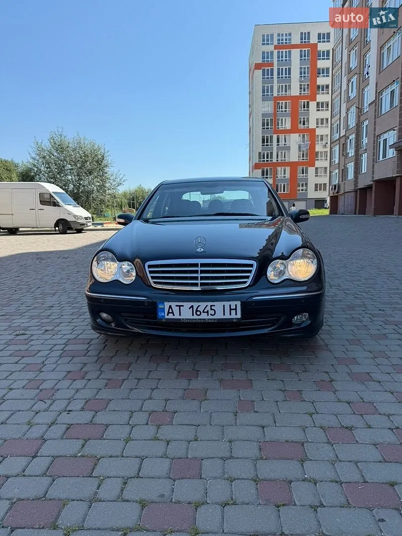 Mercedes-Benz C-Class, 2004
