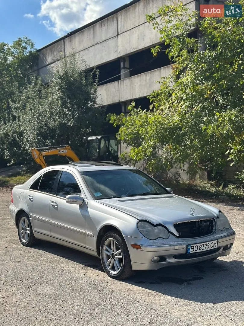 Mercedes-Benz C-Class, 2002