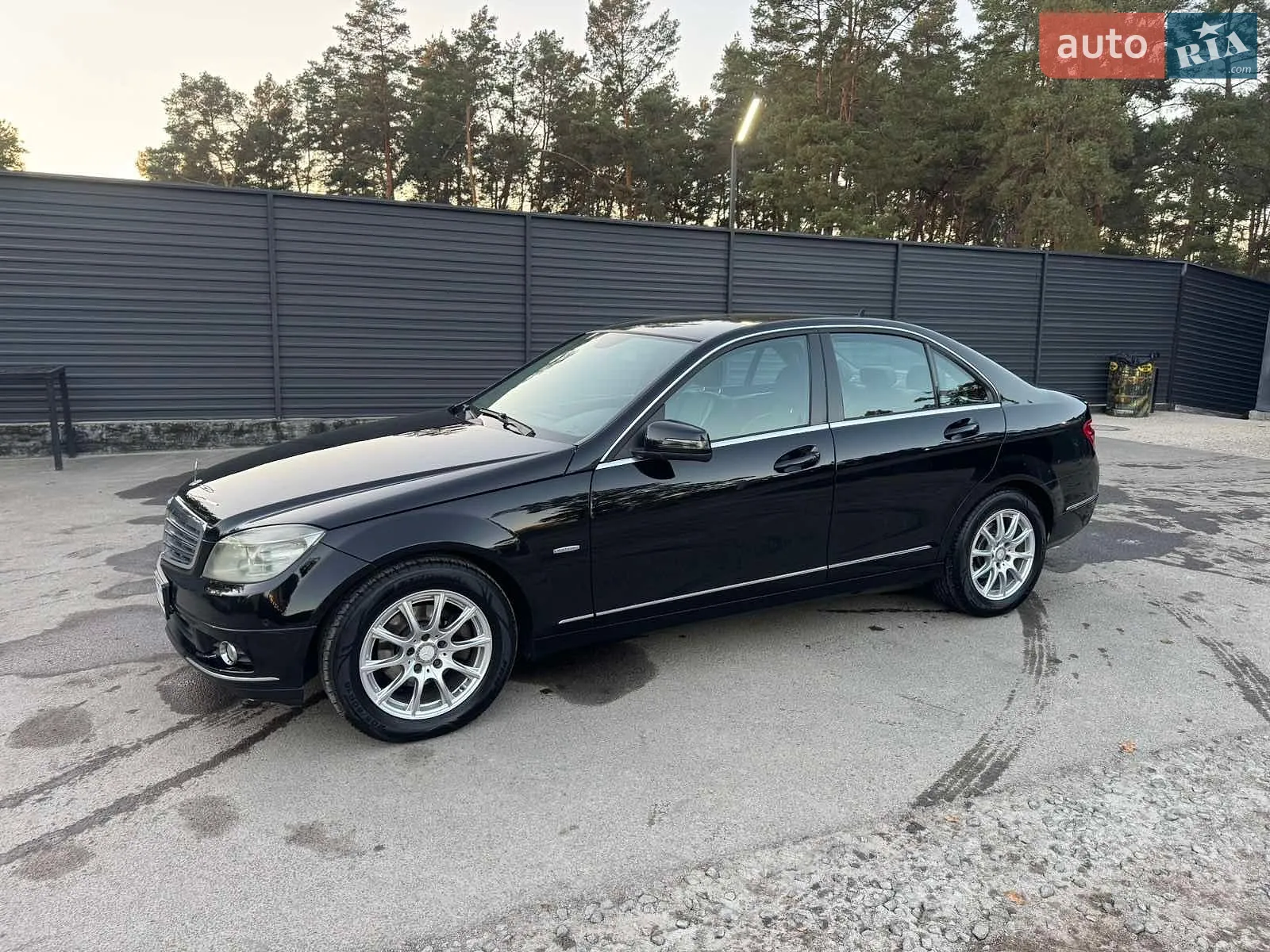 Mercedes-Benz C-Class, 2010