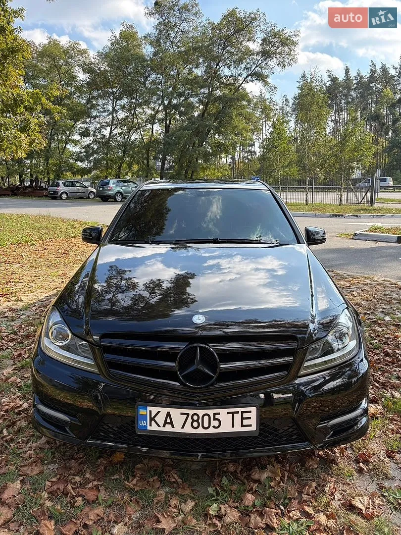Mercedes-Benz C-Class, 2011