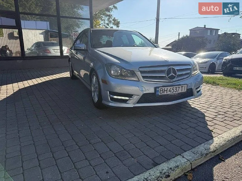 Mercedes-Benz C-Class, 2012