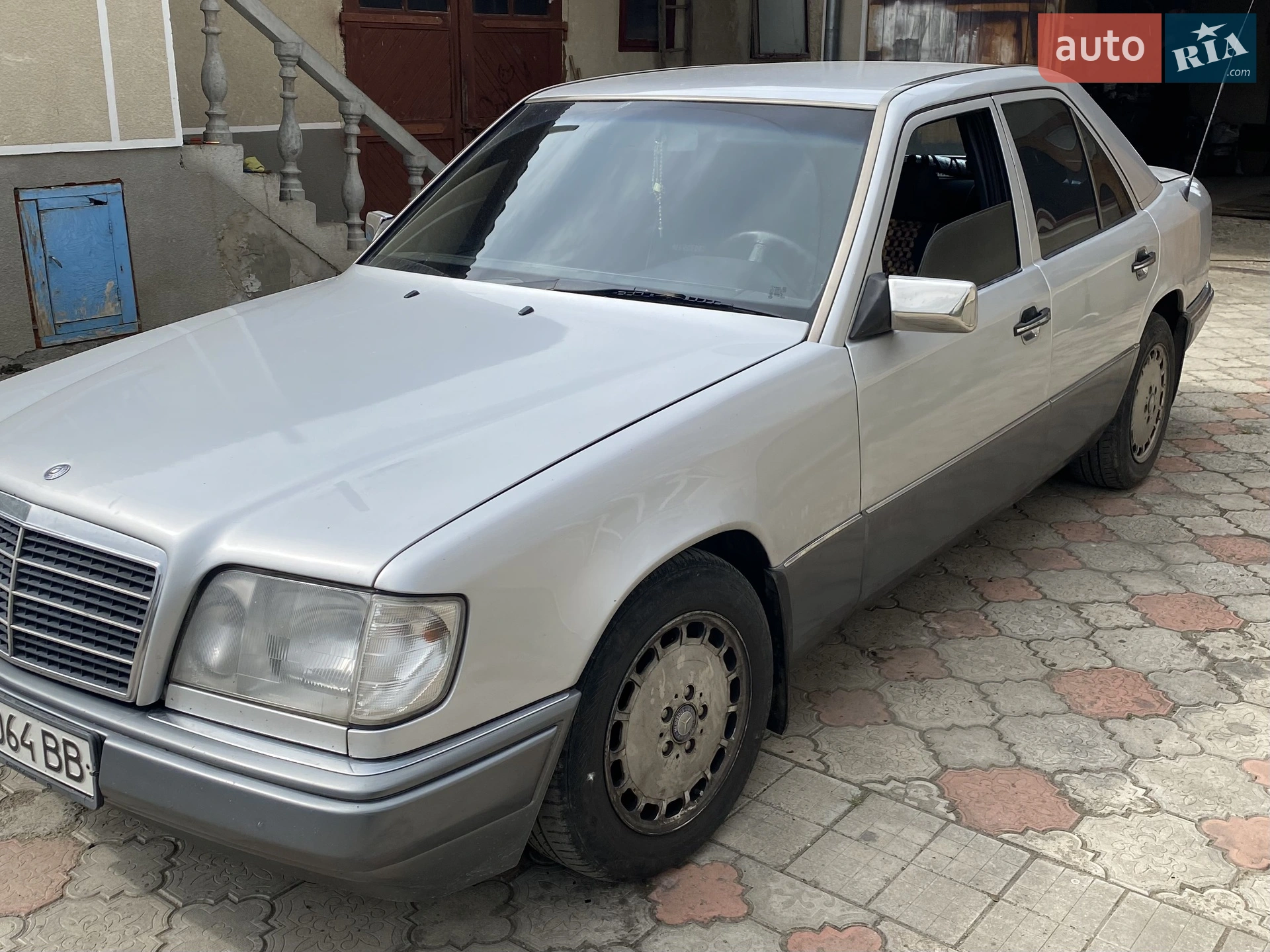 Mercedes-Benz E-Class, 1994