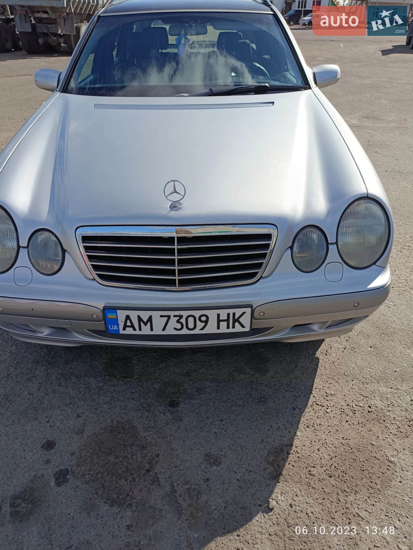 Mercedes-Benz E-Class, 2002
