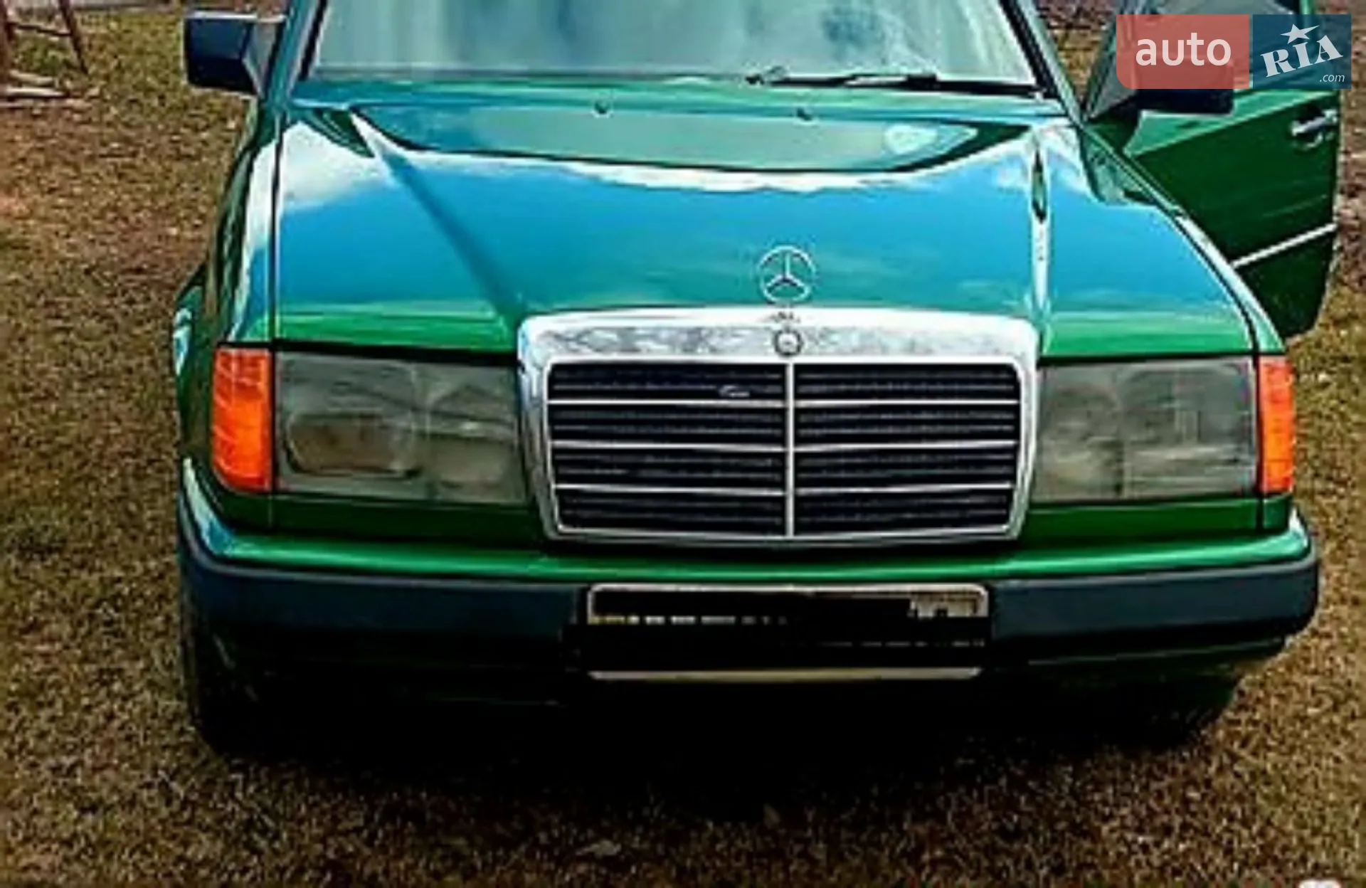 Mercedes-Benz E-Class, 1987