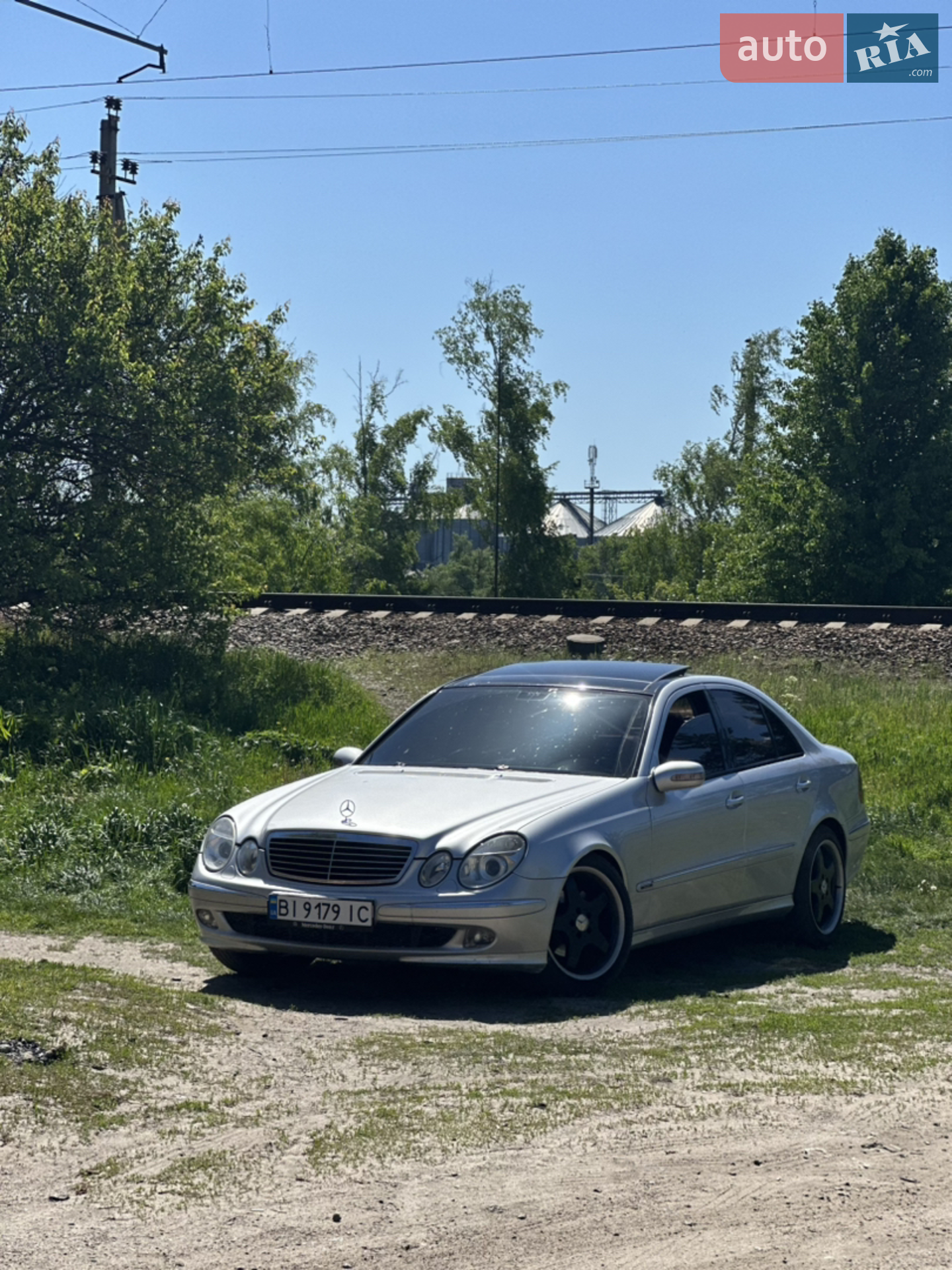 Mercedes-Benz E-Class, 2002