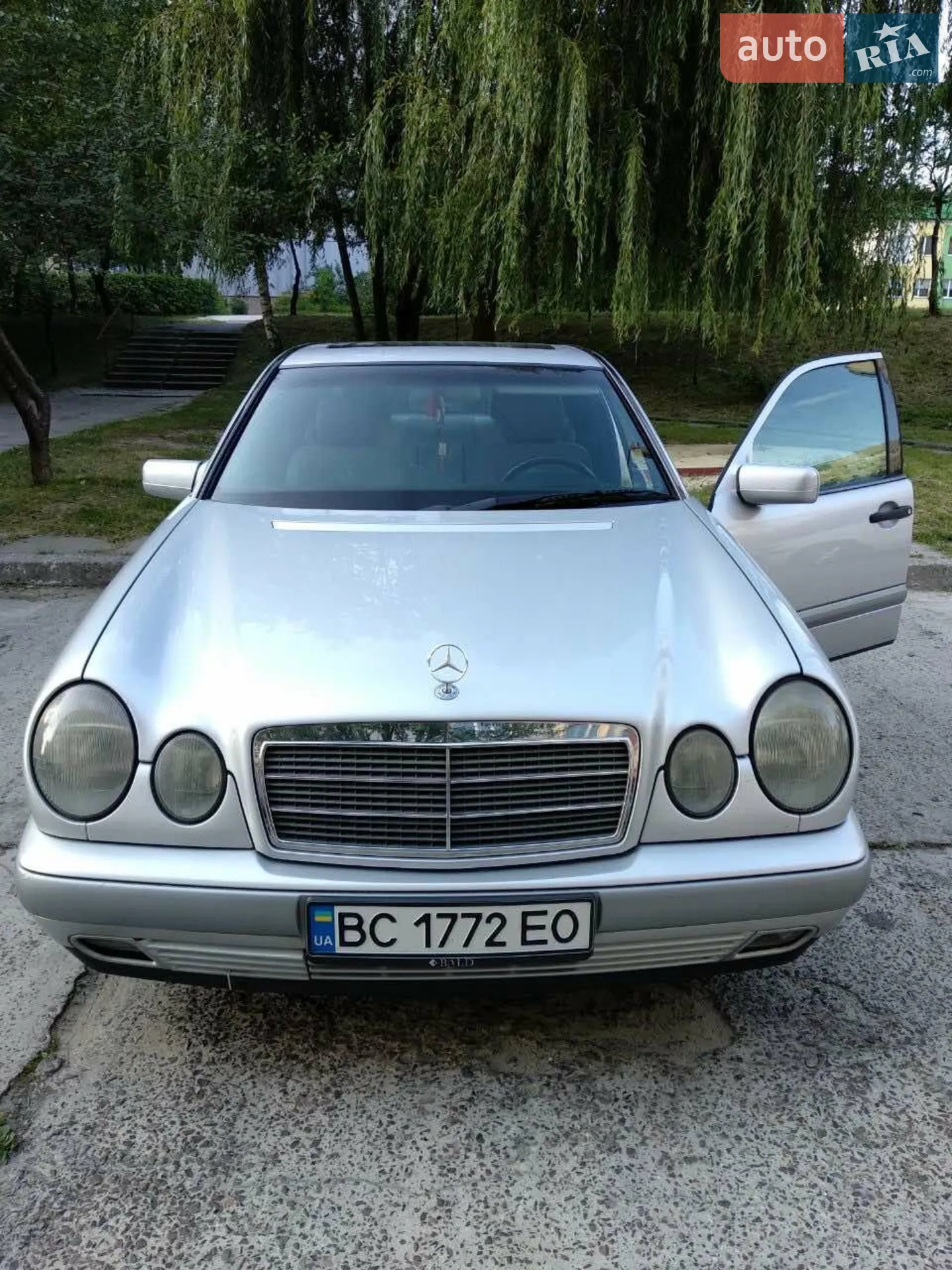 Mercedes-Benz E-Class, 1998