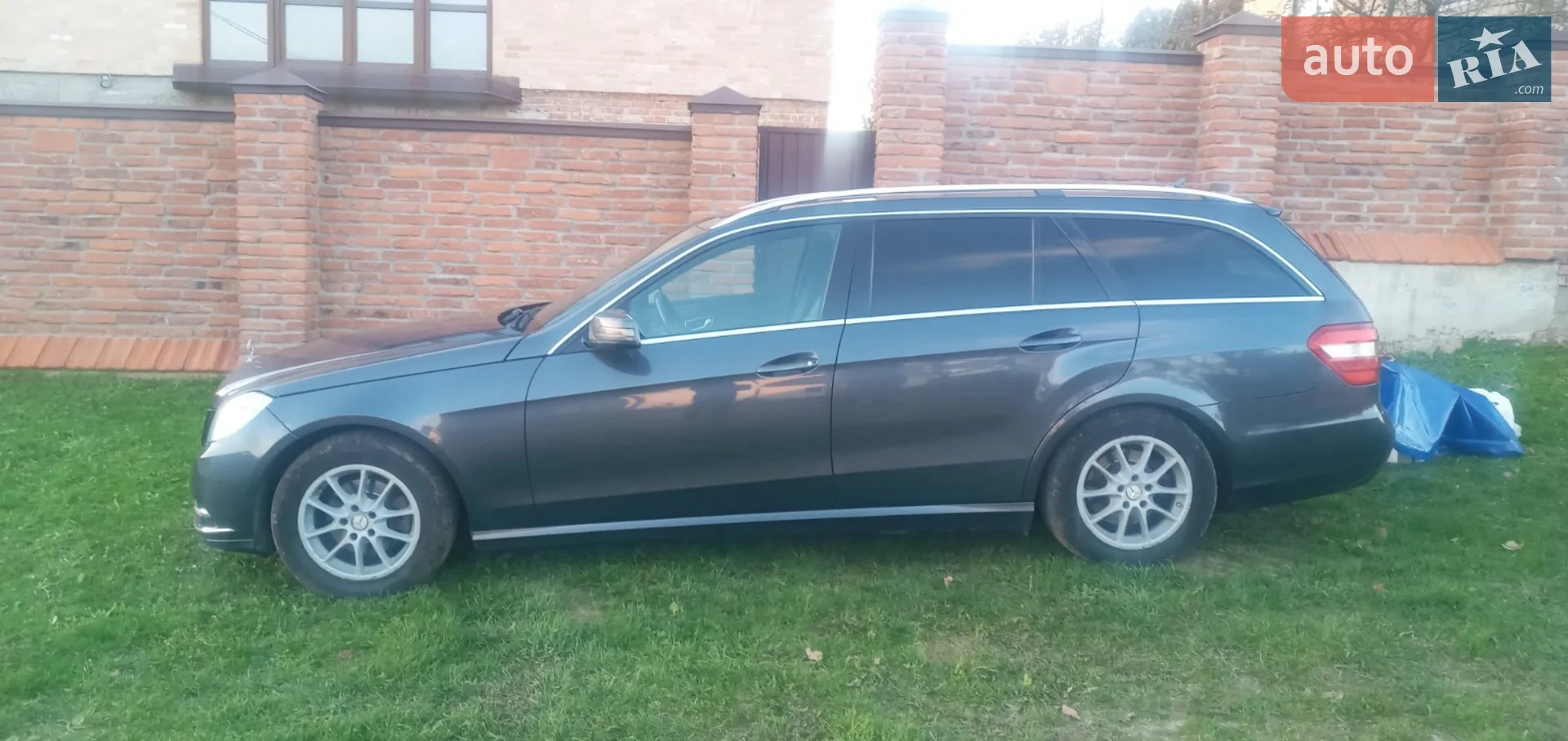 Mercedes-Benz E-Class, 2013