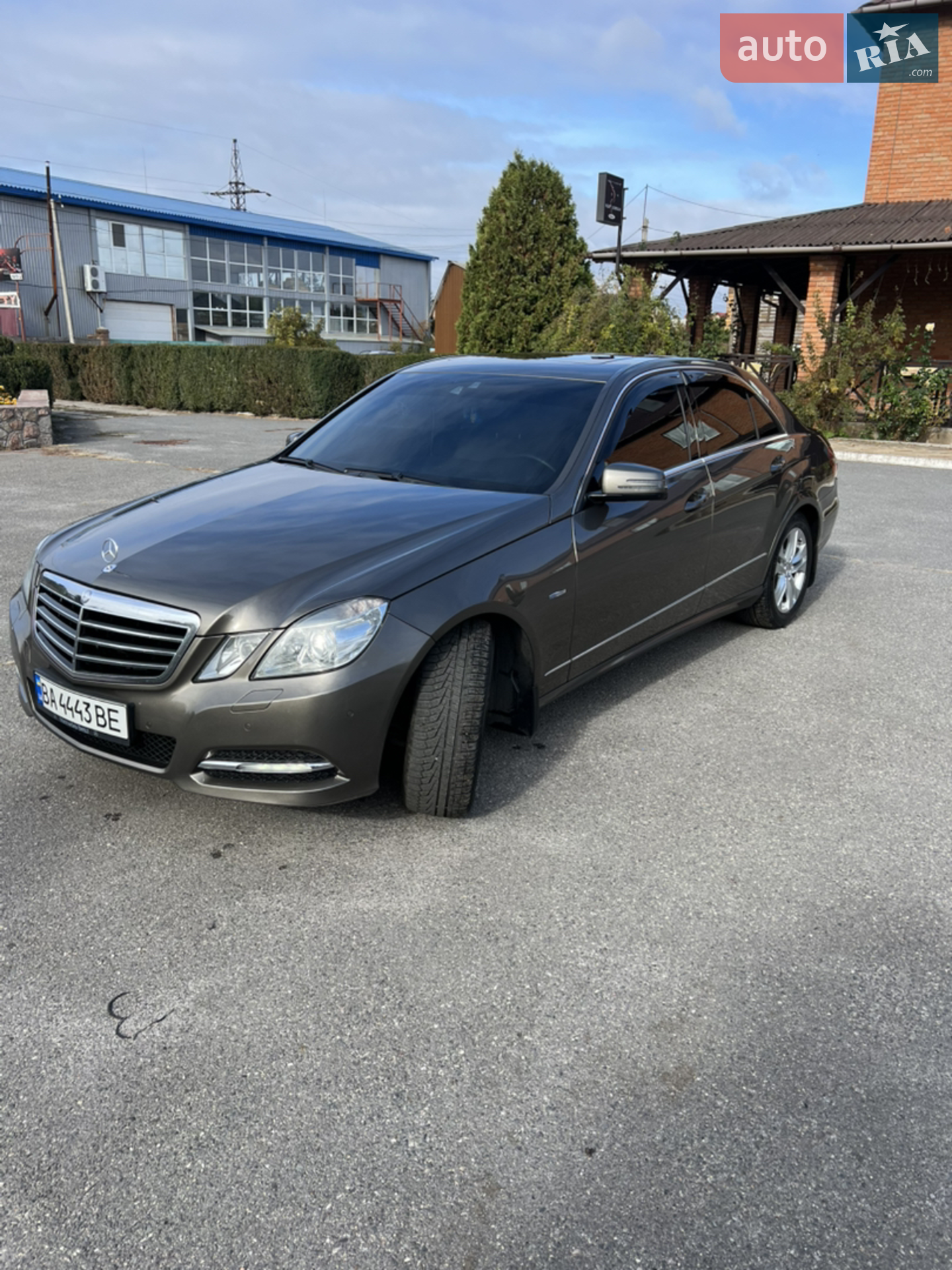 Mercedes-Benz E-Class, 2012