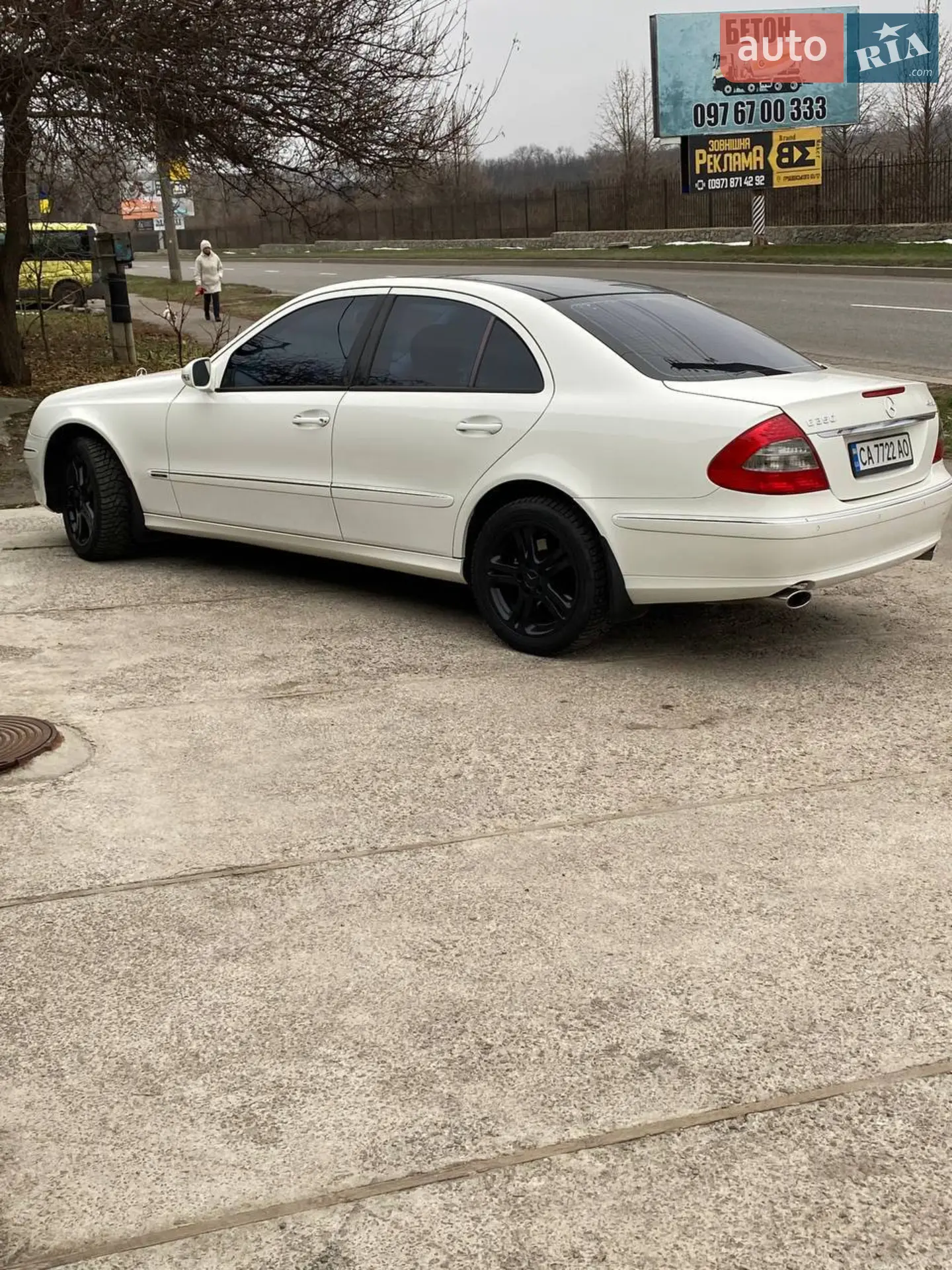 Mercedes-Benz E-Class, 2008