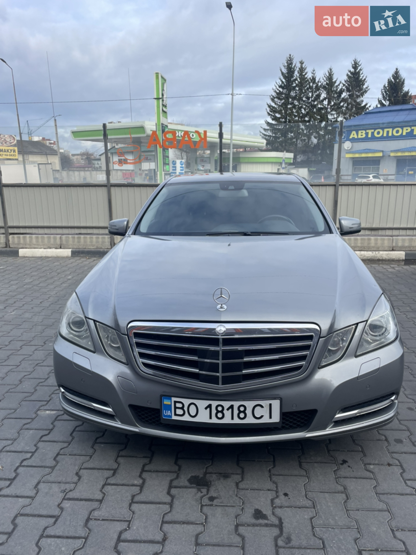 Mercedes-Benz E-Class, 2011