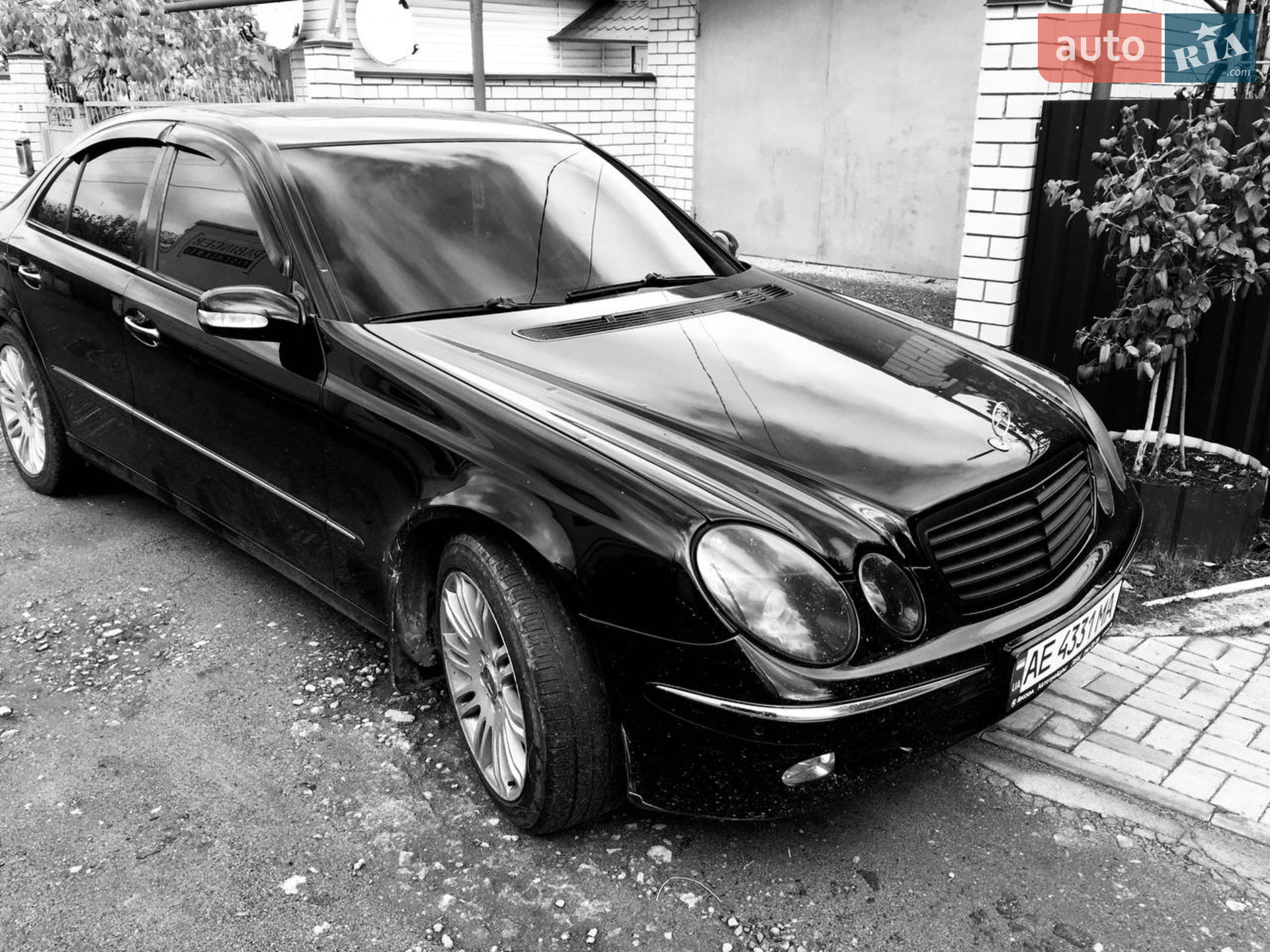 Mercedes-Benz E-Class, 2002