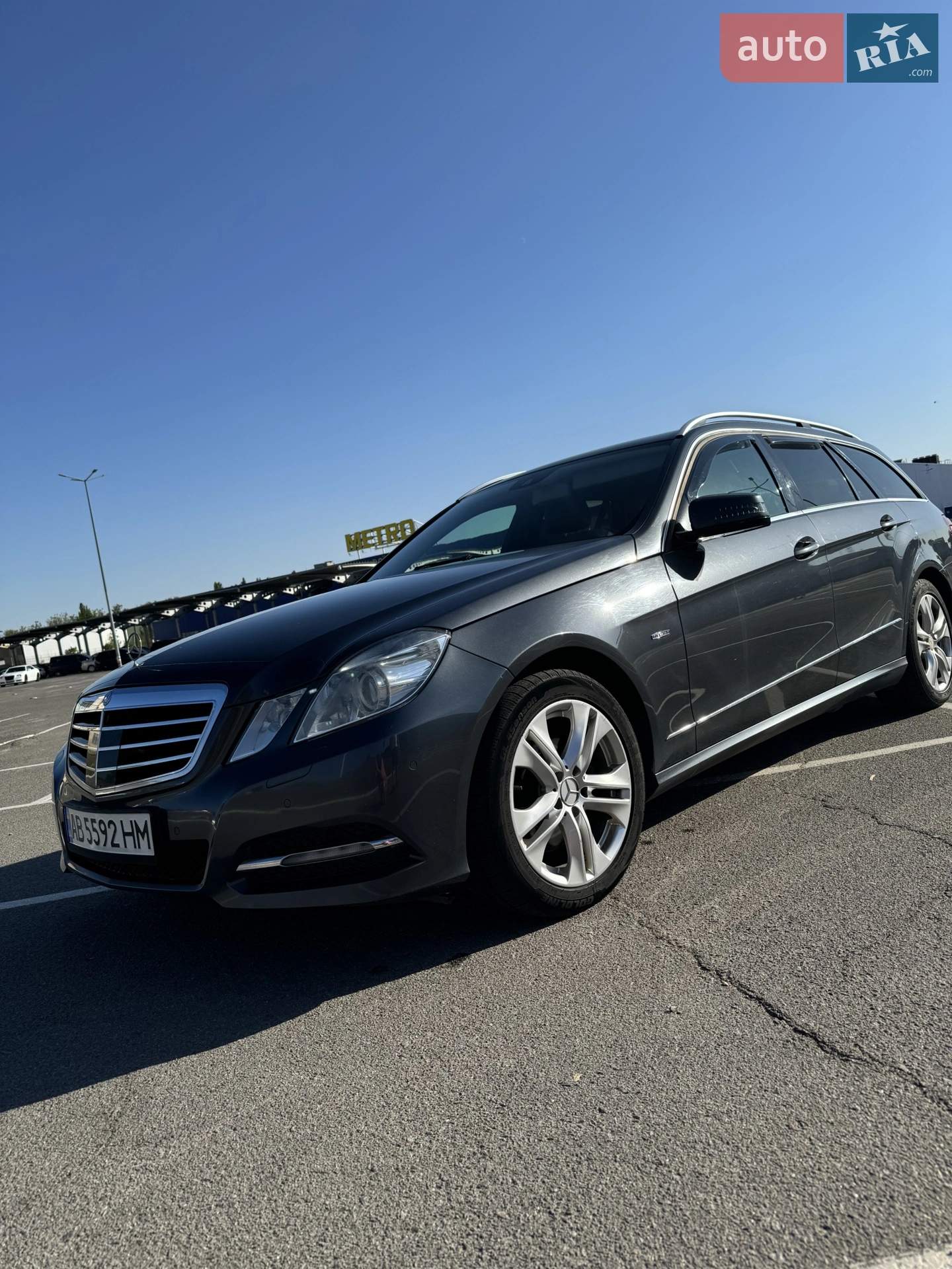Mercedes-Benz E-Class, 2011