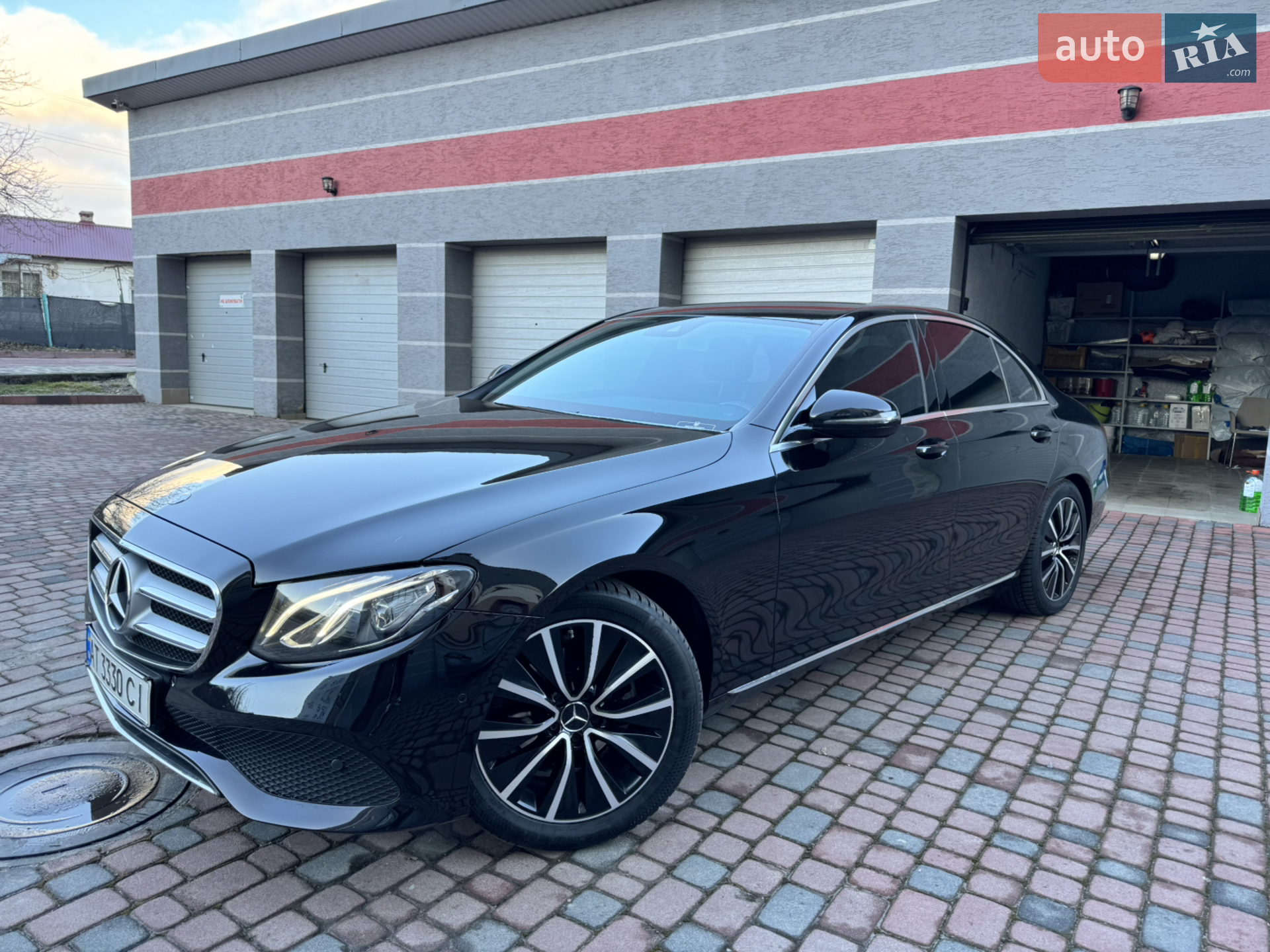 Mercedes-Benz E-Class, 2016