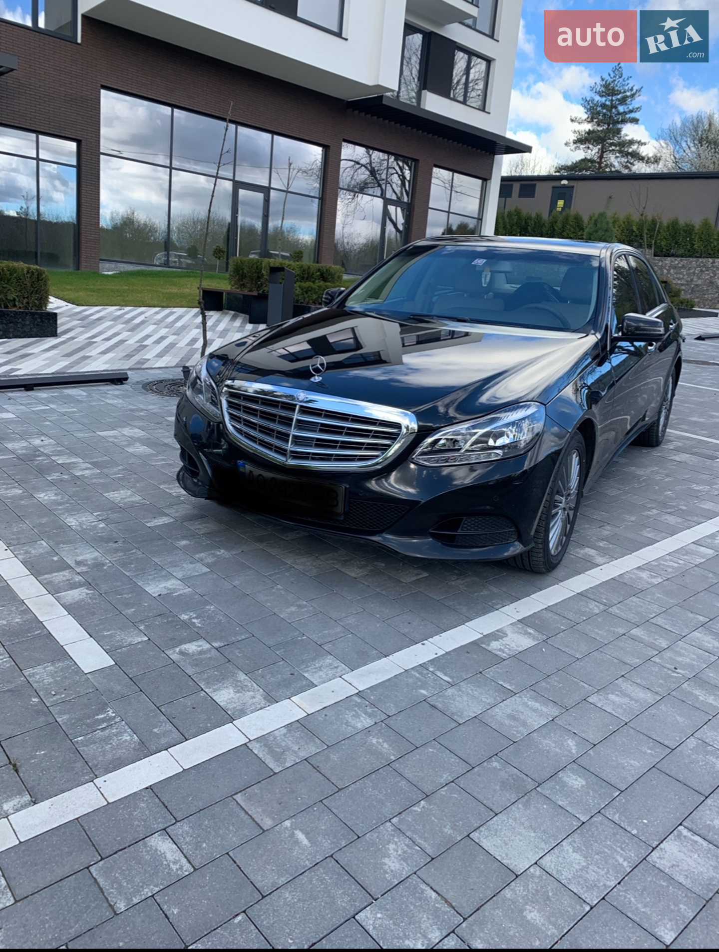 Mercedes-Benz E-Class, 2015