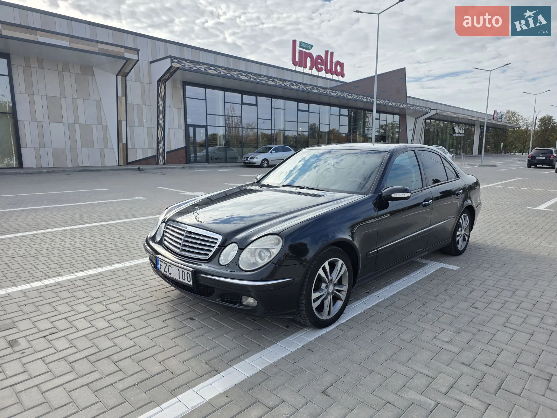 Mercedes-Benz E-Class, 2004