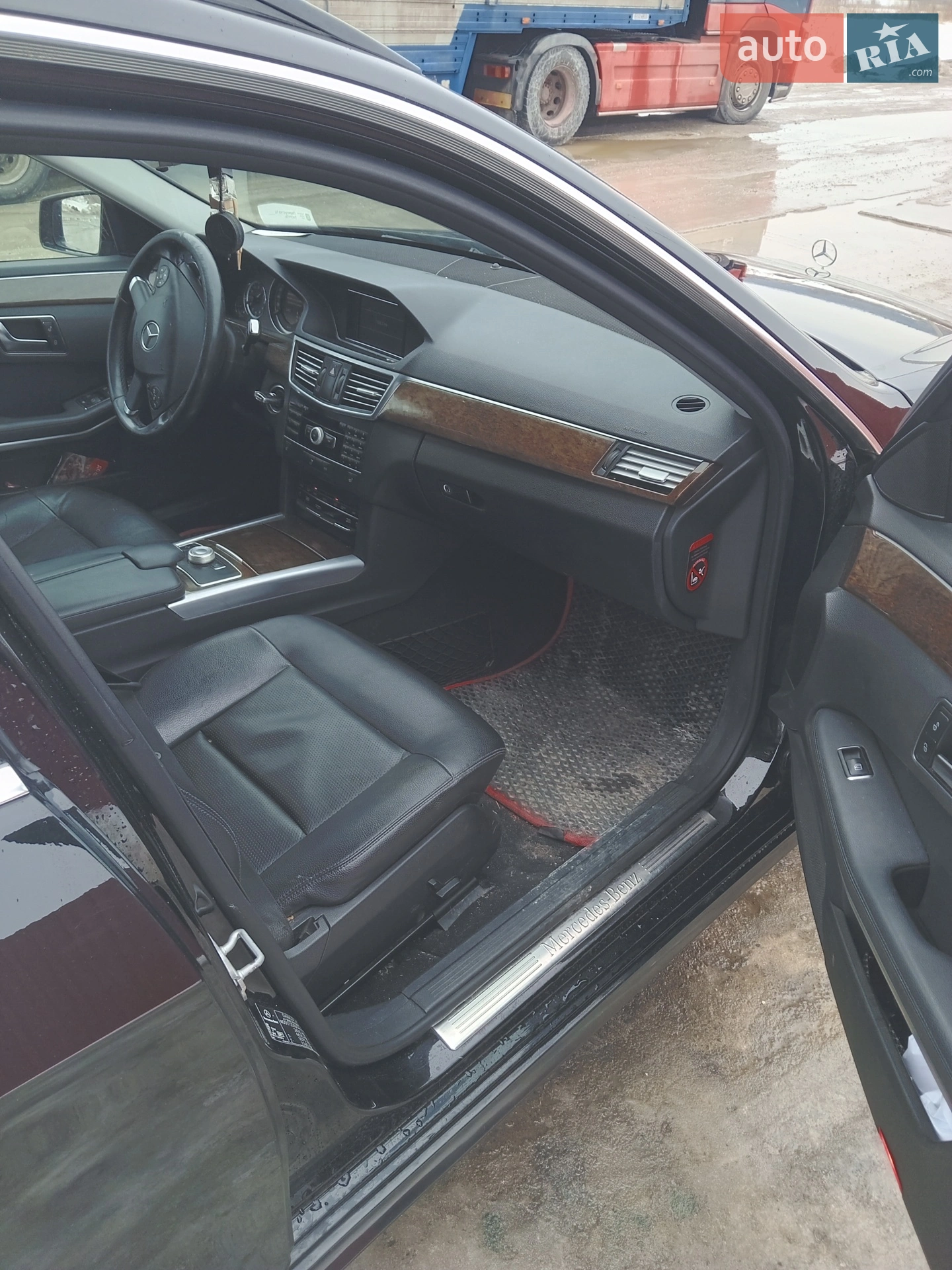 Mercedes-Benz E-Class, 2012