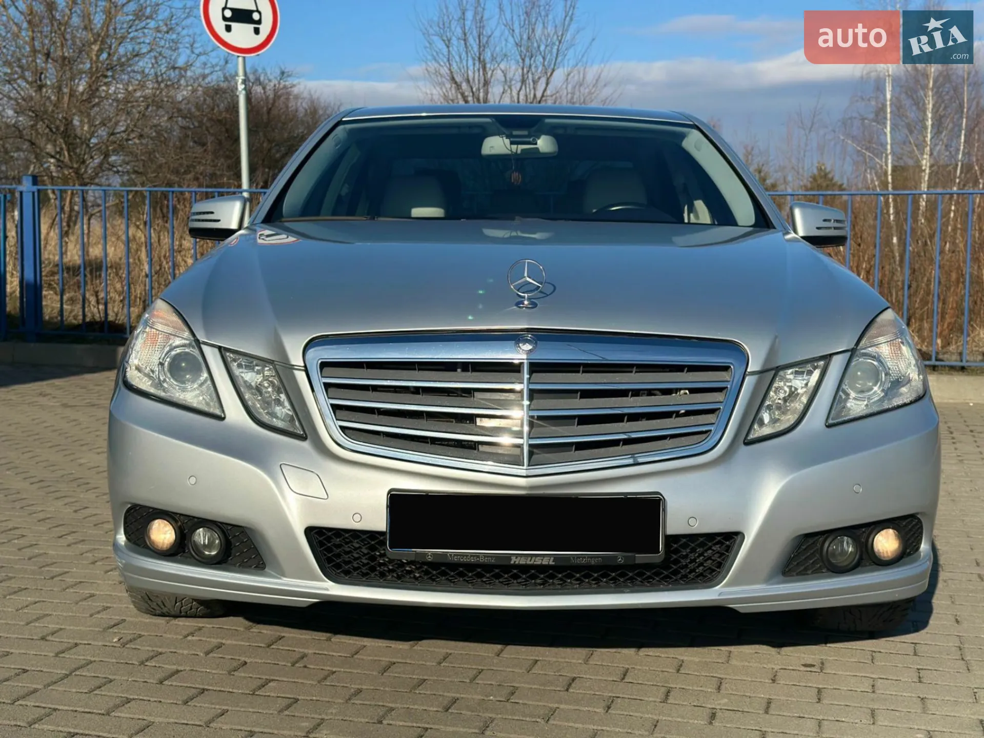 Mercedes-Benz E-Class, 2009