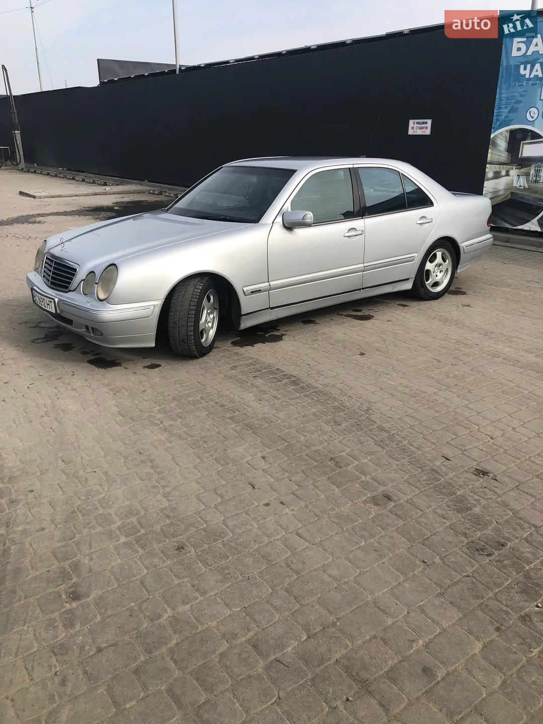 Mercedes-Benz E-Class, 2001
