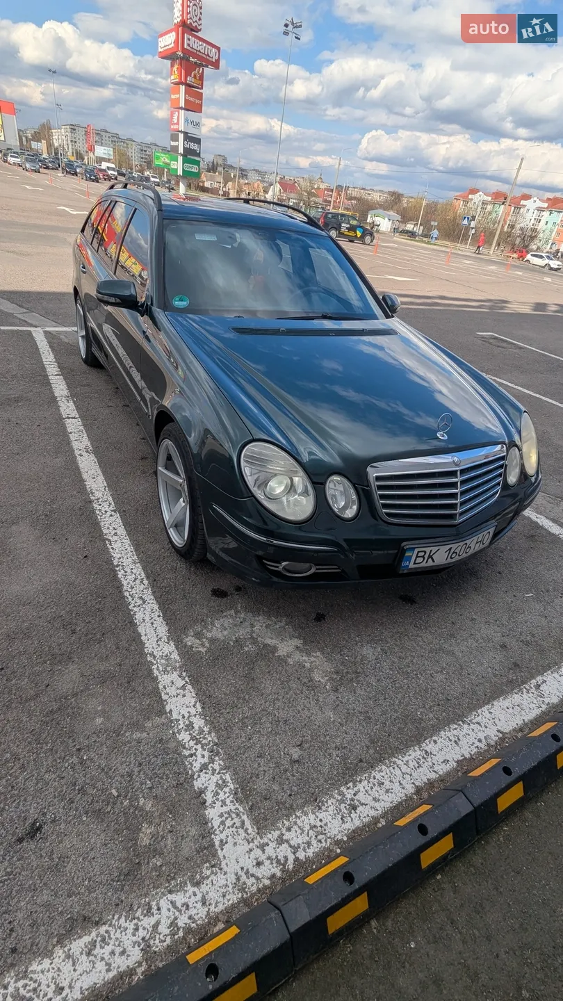 Mercedes-Benz E-Class, 2008
