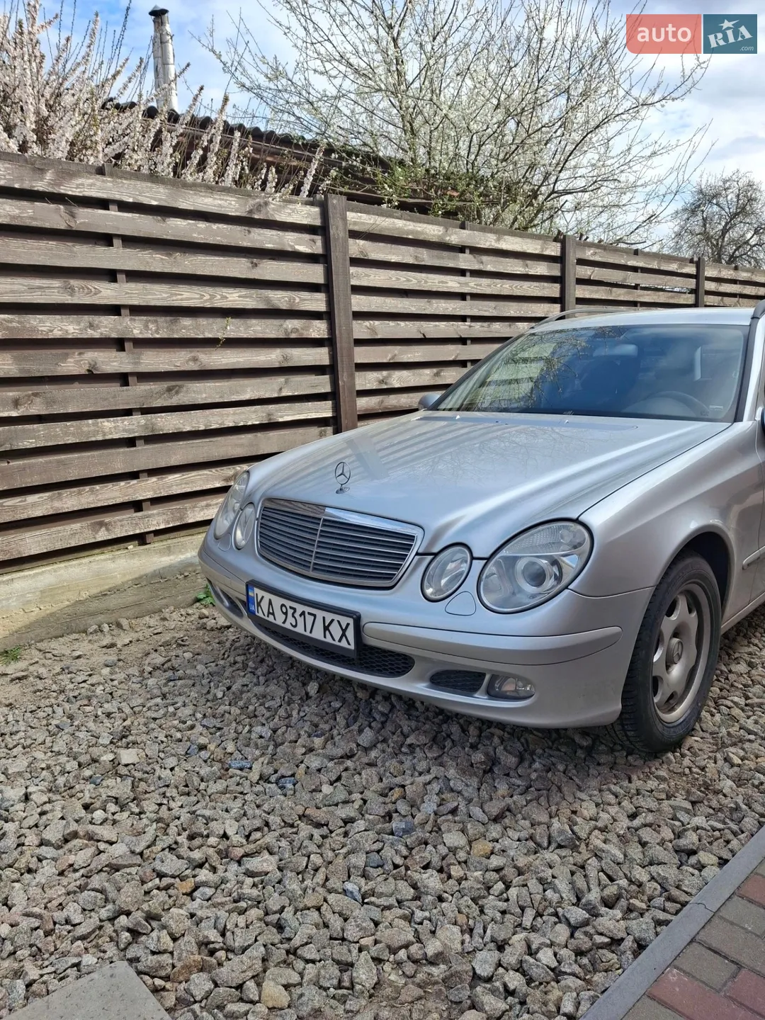 Mercedes-Benz E-Class, 2004
