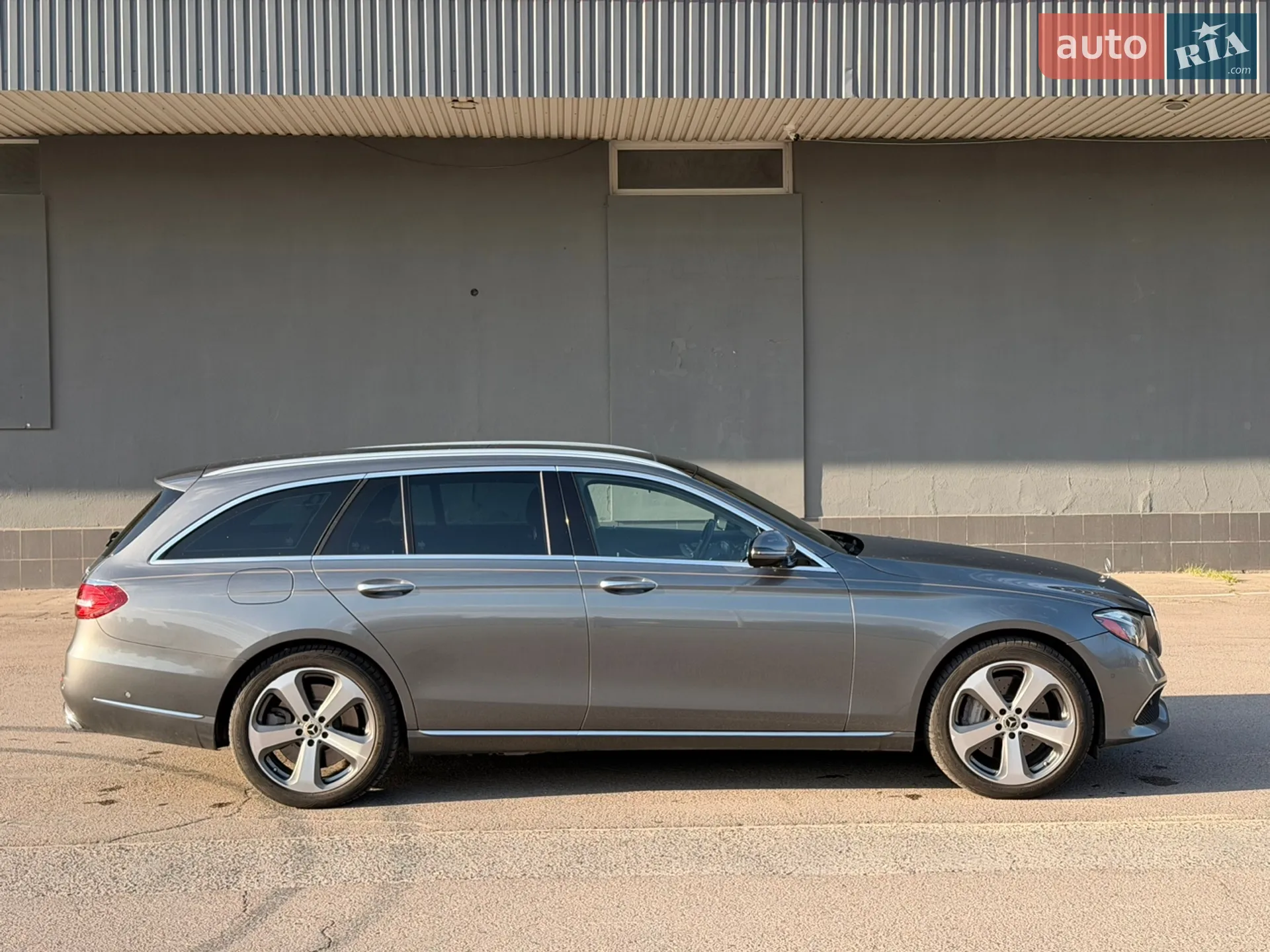 Mercedes-Benz E-Class, 2016