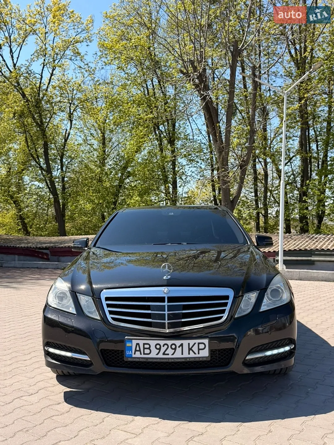 Mercedes-Benz E-Class, 2012