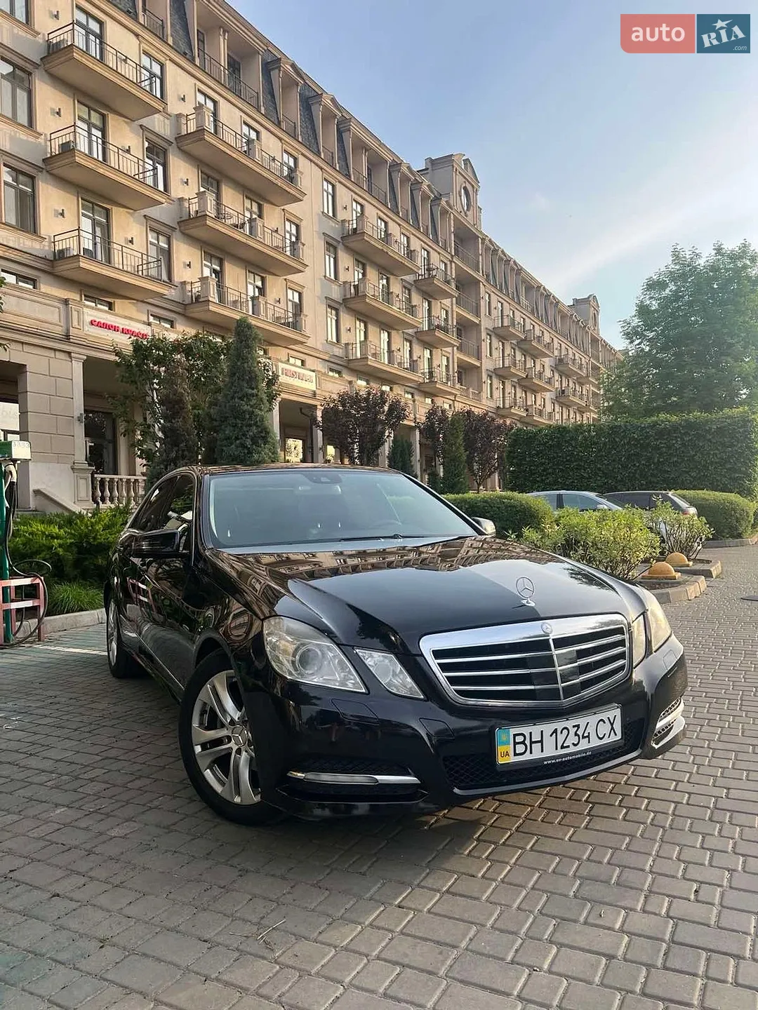 Mercedes-Benz E-Class, 2010