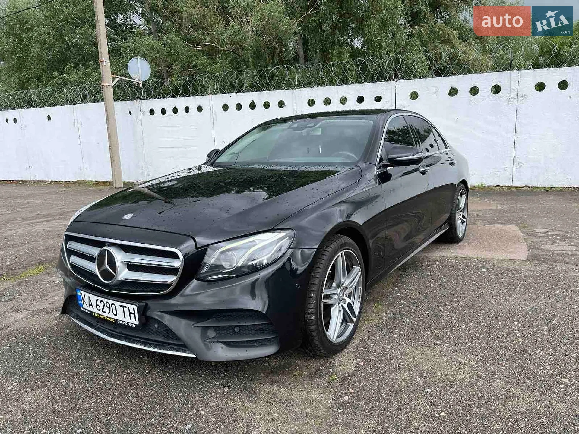 Mercedes-Benz E-Class, 2016