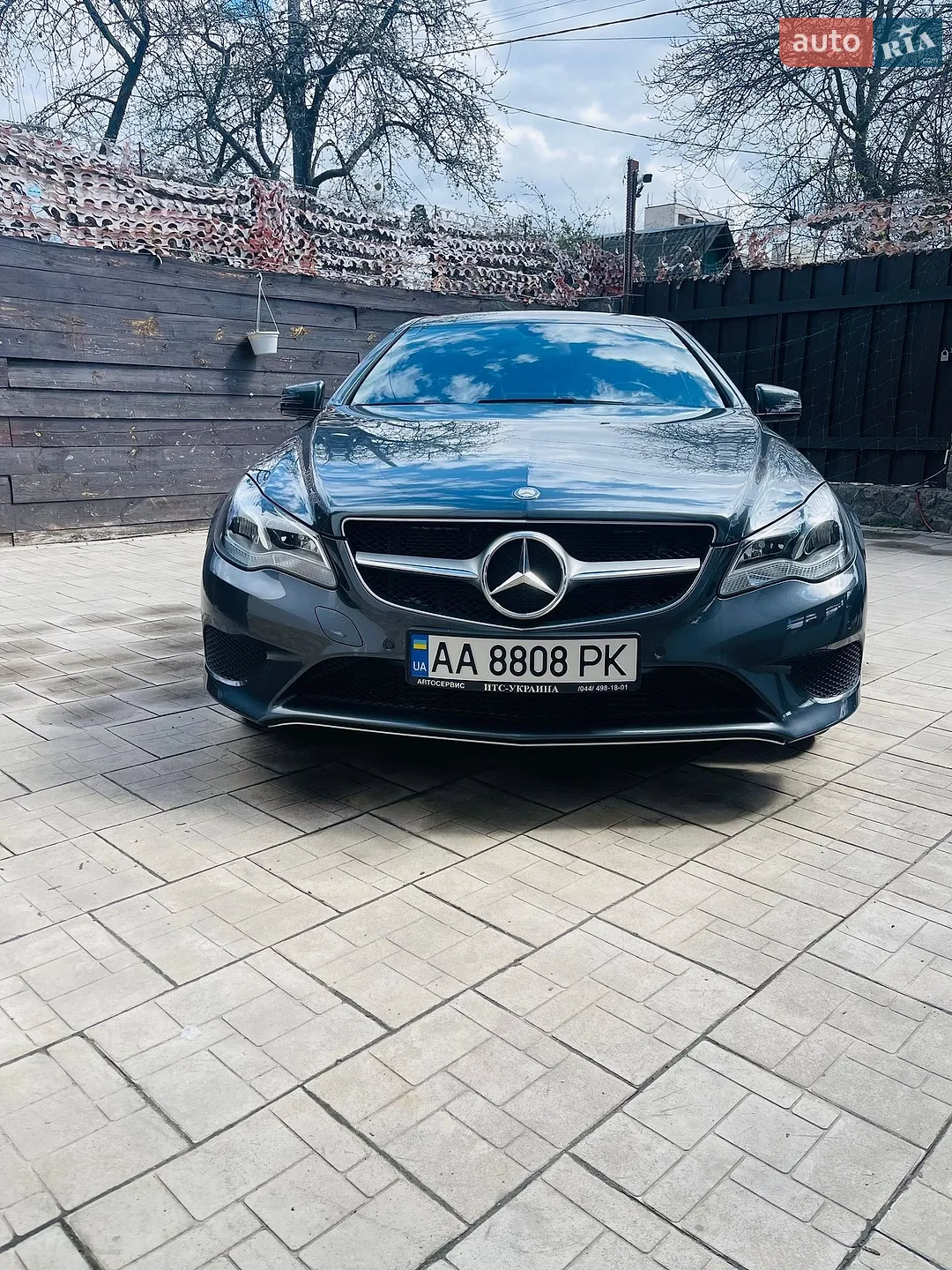 Mercedes-Benz E-Class, 2015